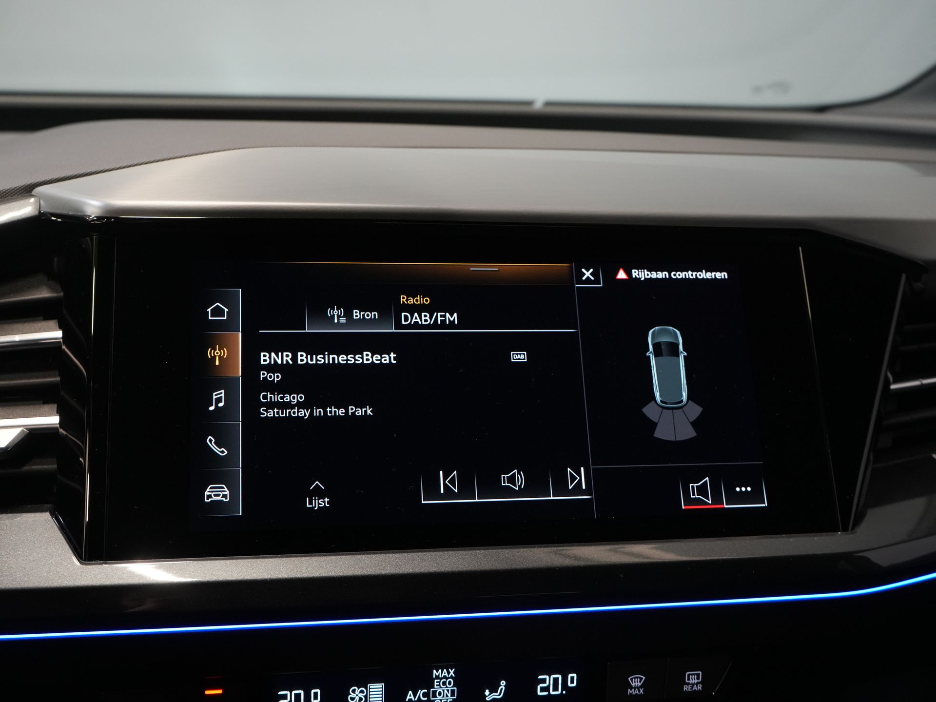 Audi Q4 e-tron SUV 40 77kWh 523 km WLTP S-Line/ Pano/ Keyless/ Virtual Cockpit/ Leder/ Stoelverw./ Elek.Klep/ 20