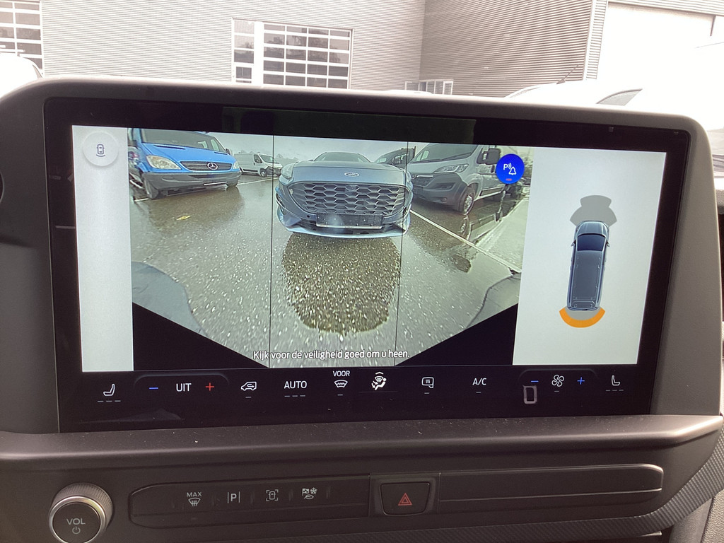 Ford E-Transit Custom Bestelbus L2 Trend 65 kWh 330 km WLTP Garantie t/m 2029/ LED/ Standkachel/ Snellader/ 2.3t Trekverm./ Stoelverw./ Carplay/ Camera/ PDC/ Cr 13