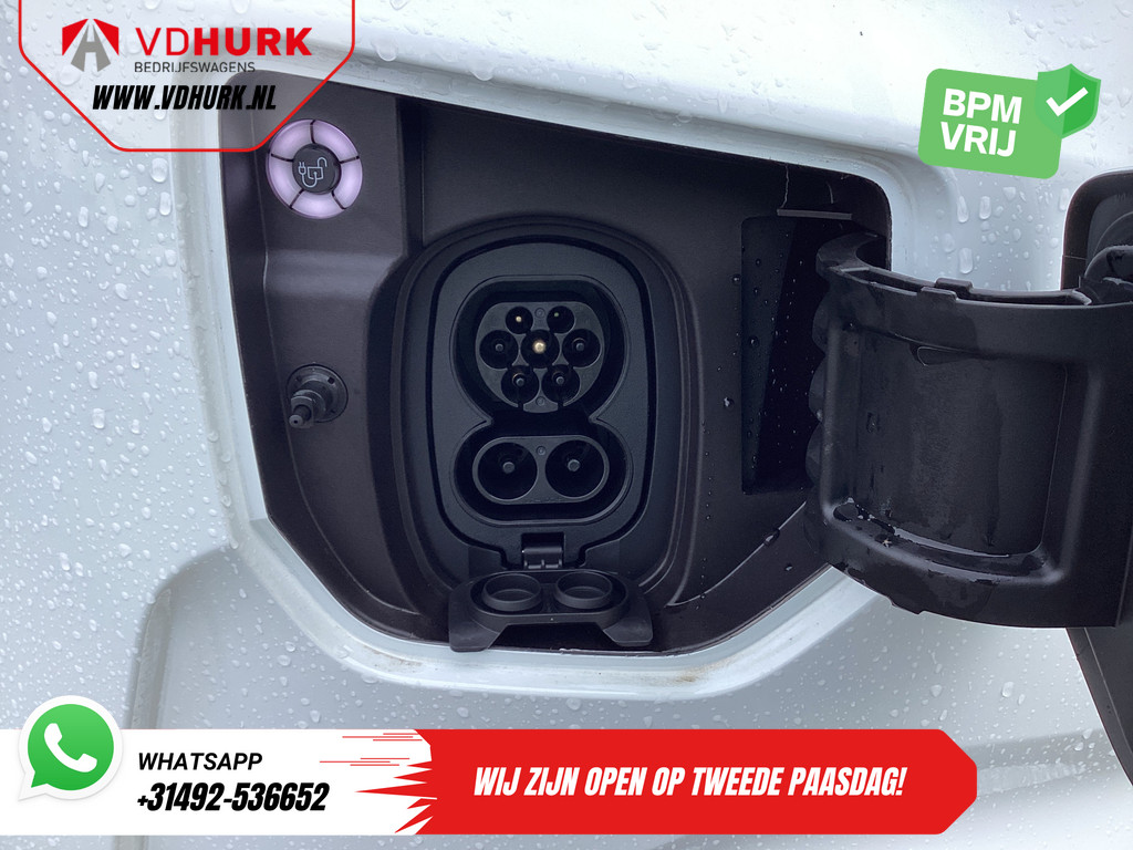 Ford E-Transit Custom Bestelbus L2 Trend 65 kWh 330 km WLTP Garantie t/m 2029/ LED/ Standkachel/ Snellader/ 2.3t Trekverm./ Stoelverw./ Carplay/ Camera/ PDC/ Cr 16