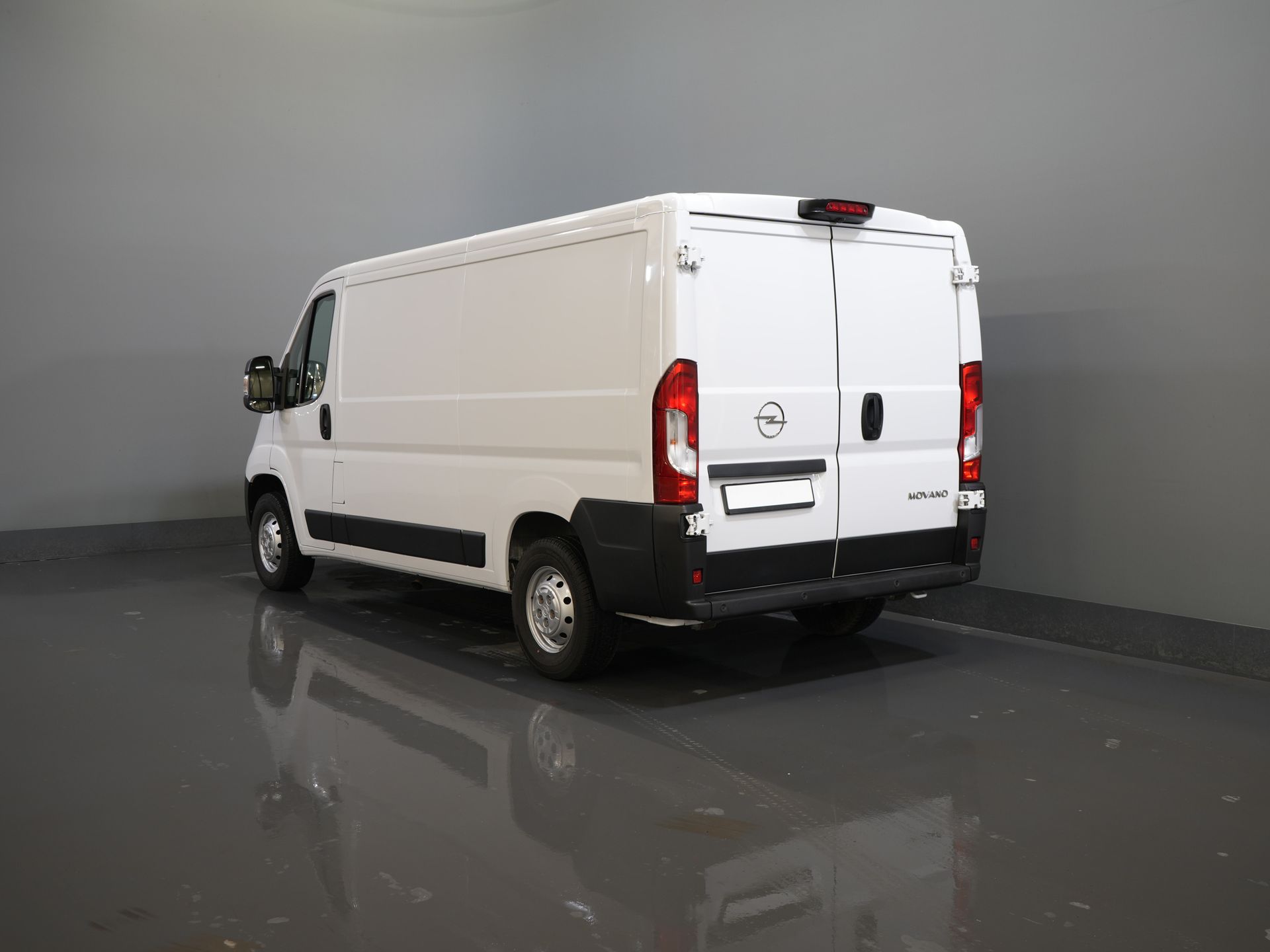 Opel Movano Bestelbus 2.2 120 pk L2 Carplay/ 270Gr.Deuren/ Climate/ Navi/ Cruise/ Camera/ PDC/ DAB 1