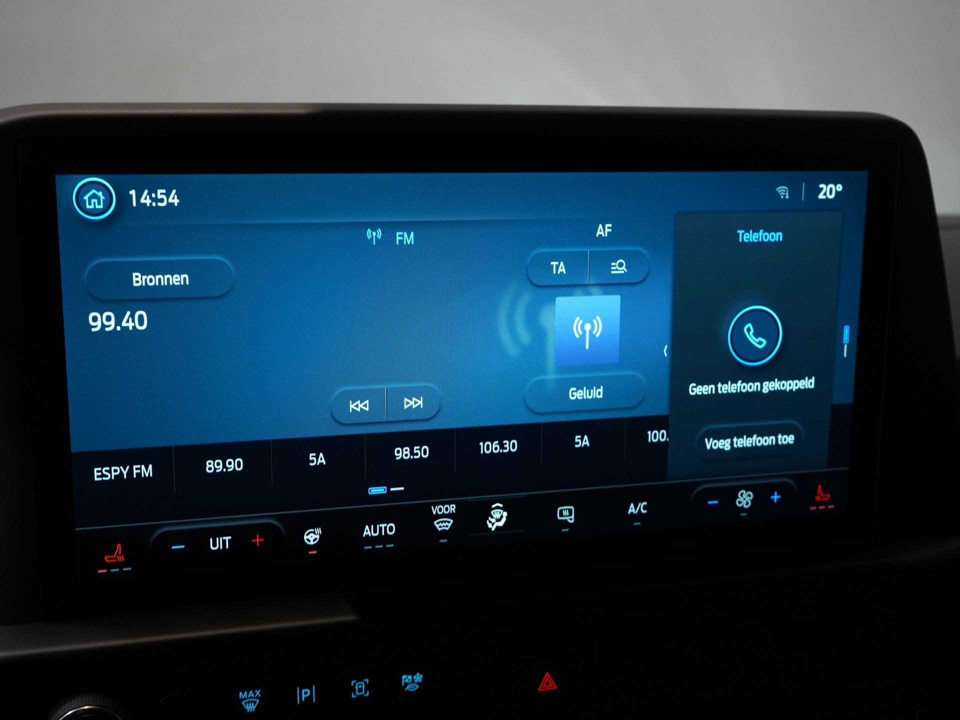 Ford E-Transit Custom Bestelbus Trend 65 kWh 330 km WLTP Garantie t/m 2029/ LED/ Standkachel/ Snellader/ 2.3t Trekverm./ Stuurverw./ Stoelverw./ Carplay/ Camera 21