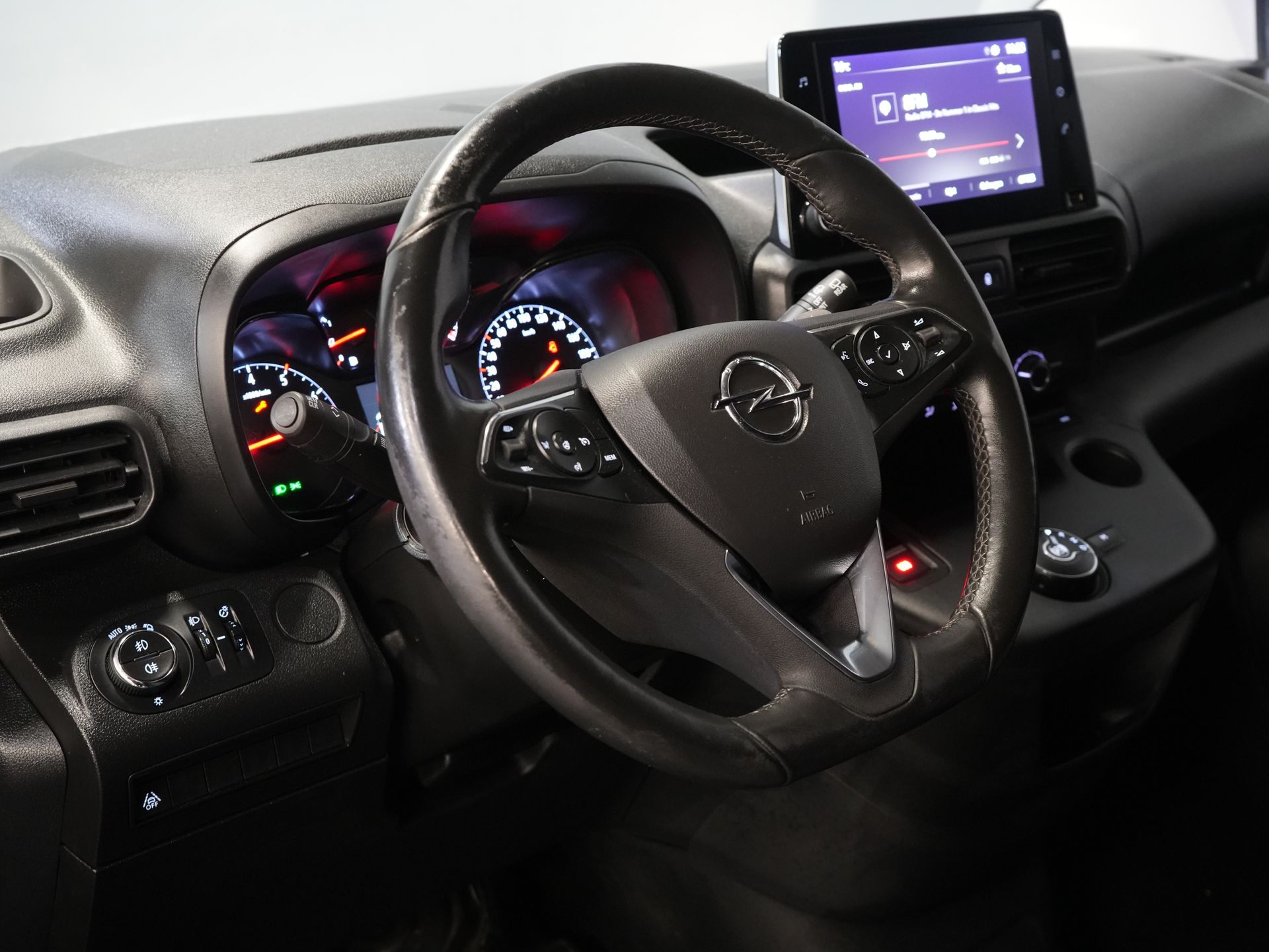 Opel Combo Bestelbus 1.5D 130 pk Aut. NL Auto/ Stuurverw./ Carplay/ Camera/ Cruise/ Airco 13