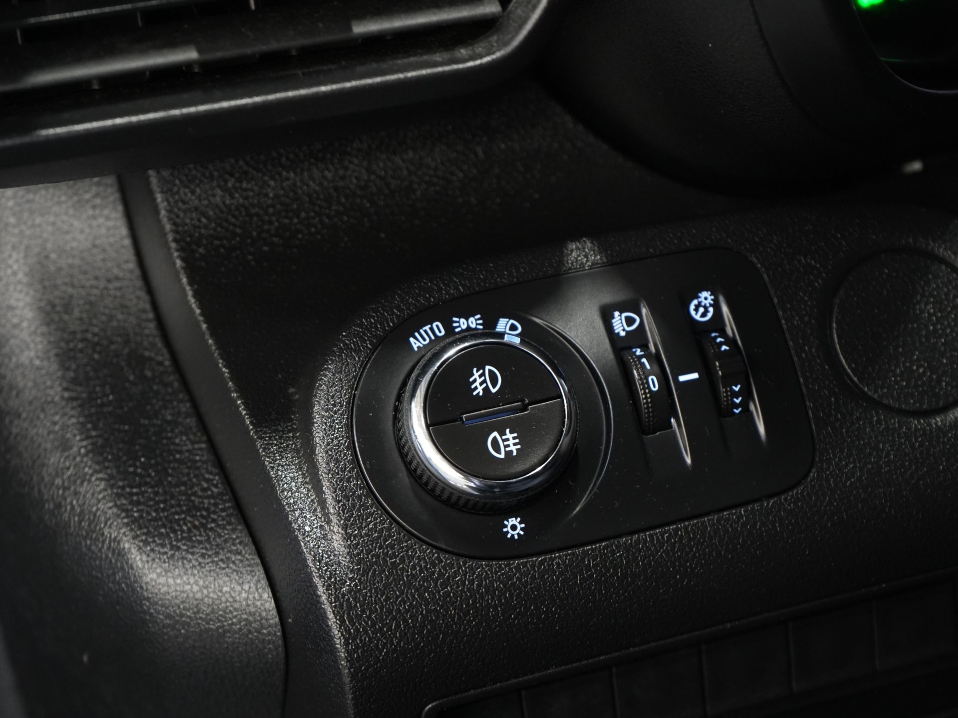 Opel Combo Bestelbus 1.5D 130 pk Aut. NL Auto/ Stuurverw./ Carplay/ Camera/ Cruise/ Airco 16