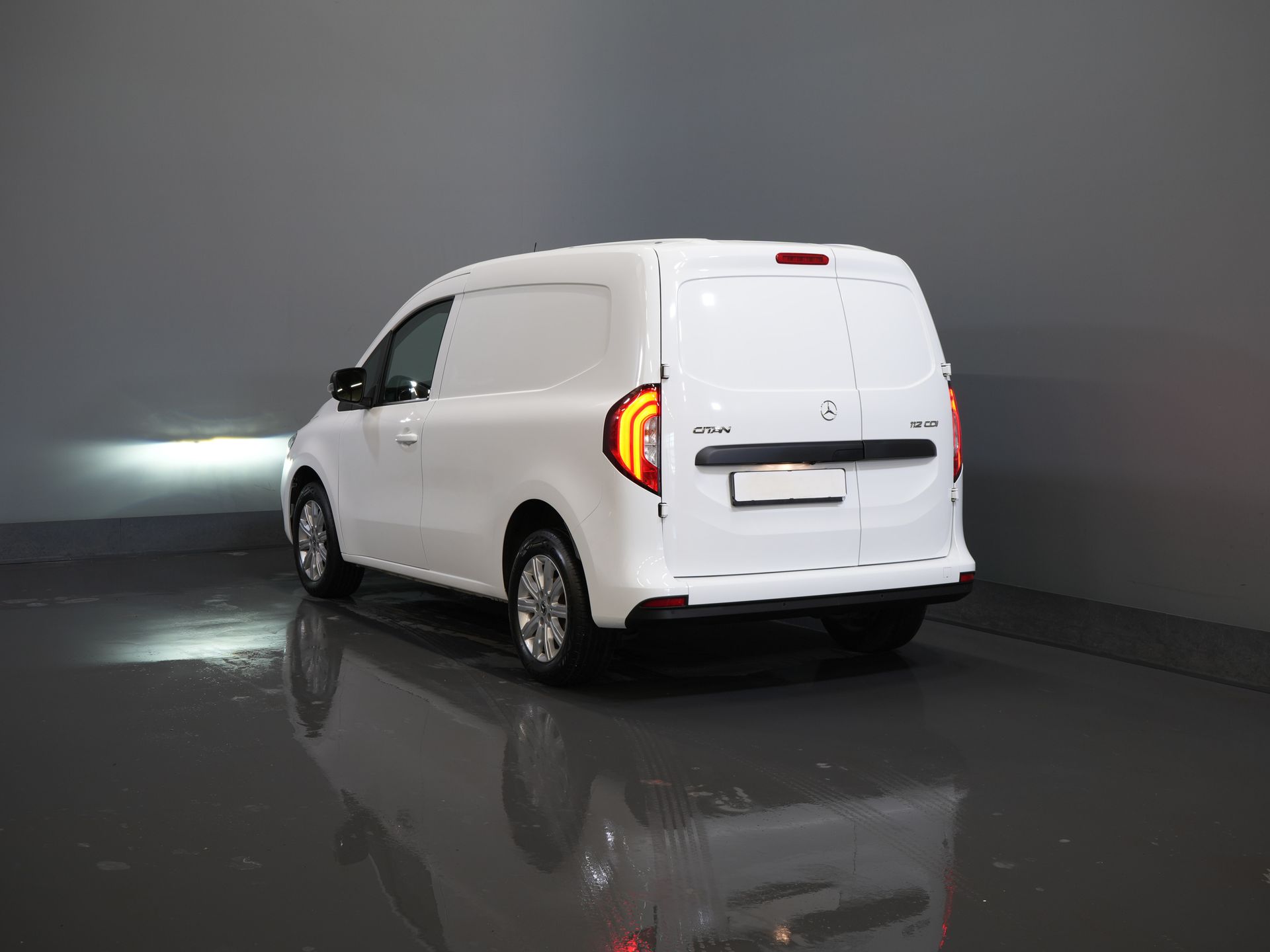 Mercedes-Benz Citan Bestelbus 112 CDI 3 Pers./ LED/ Stoelverw./ Carplay/ Camera/ Navi/ PDC/ Cruise/ LMV 1