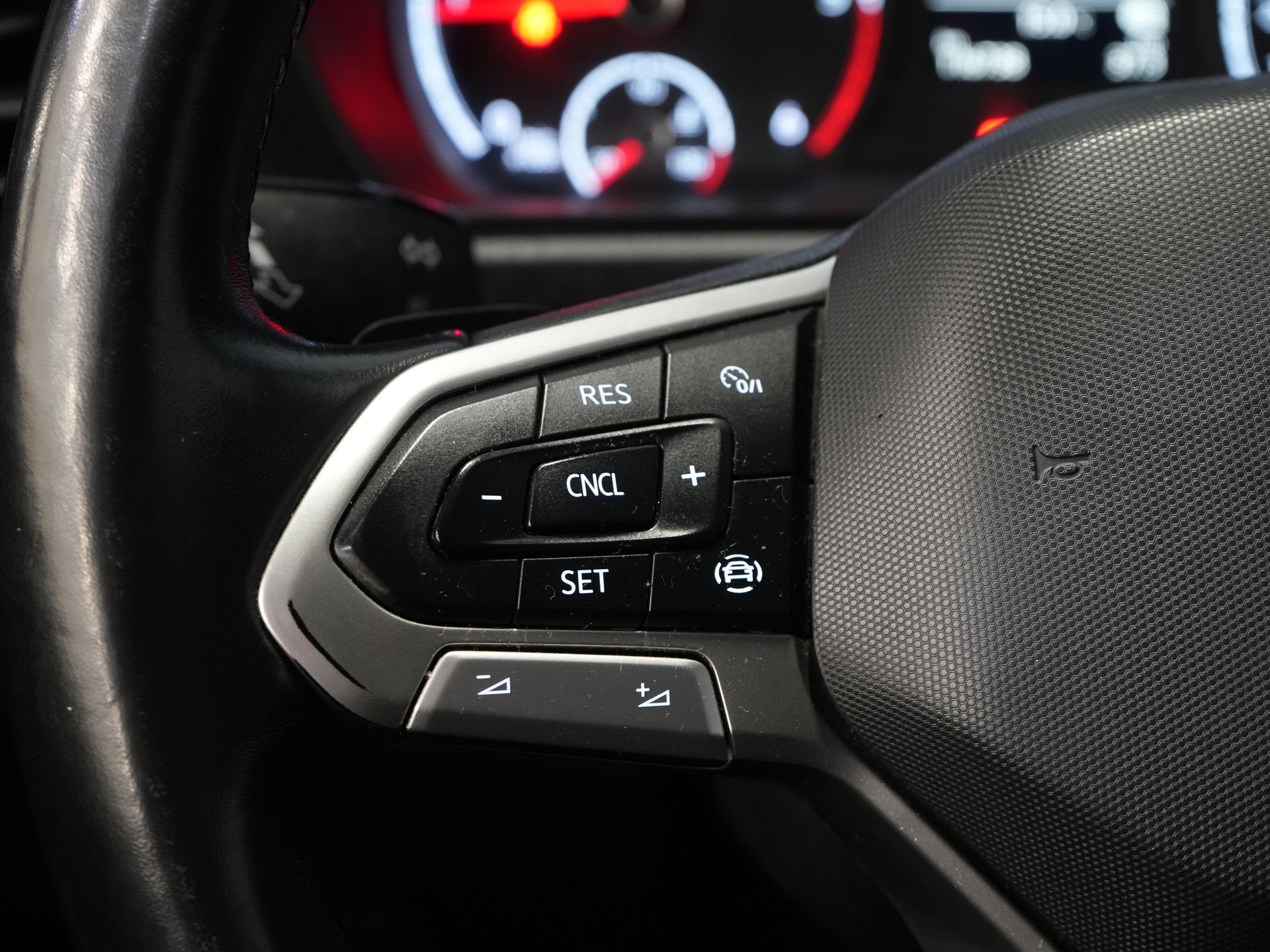 Volkswagen Caddy Cargo Maxi Bestelbus 2.0 TDI 125 pk DSG Aut. Standkachel/ Stoelverw./ Carplay/ Airco/ Cruise/ PDC/ 16”LMV/ Trekhaak 18