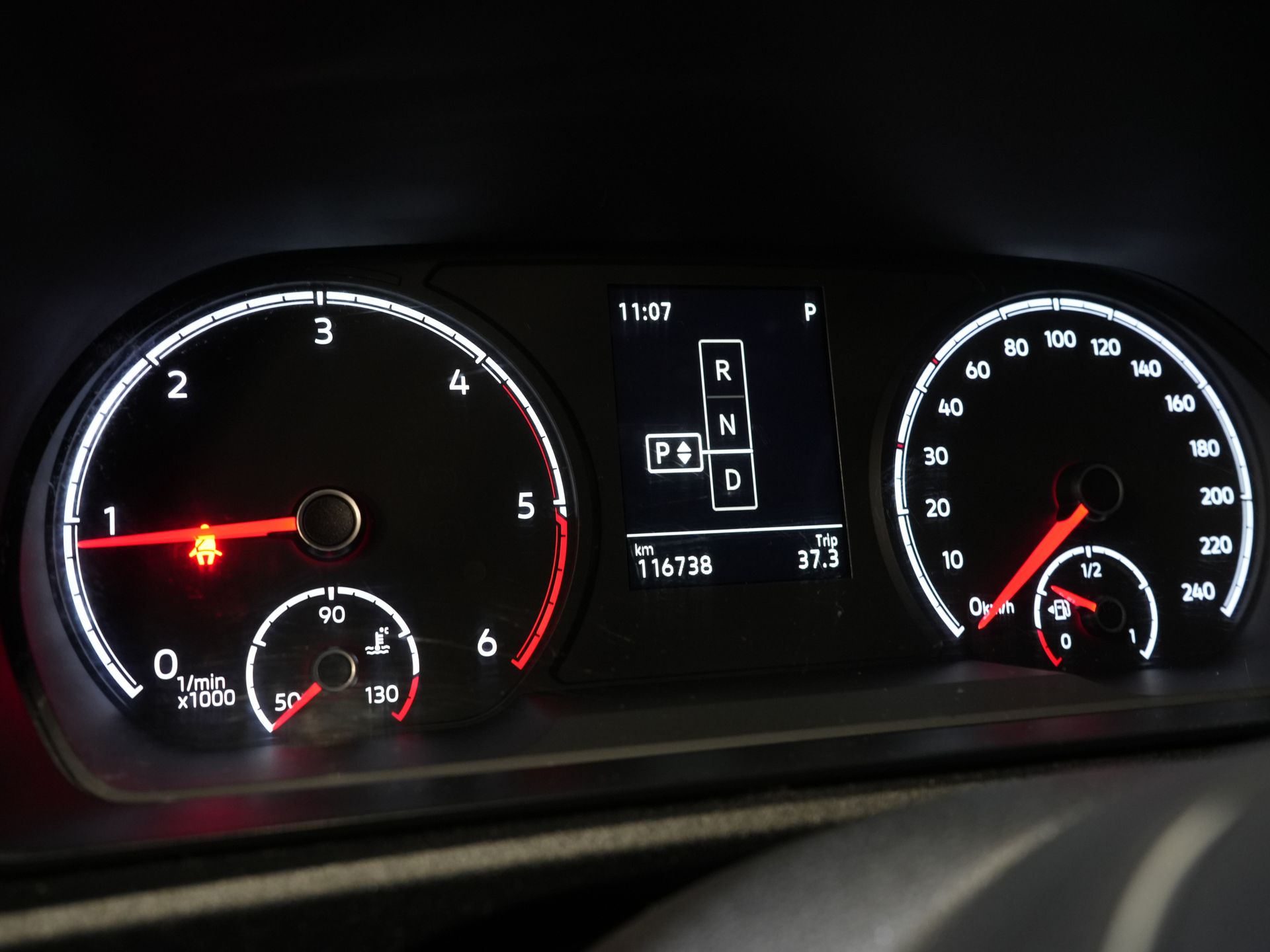 Volkswagen Caddy Cargo Maxi Bestelbus 2.0 TDI 125 pk DSG Aut. Standkachel/ Stoelverw./ Carplay/ Airco/ Cruise/ PDC/ 16”LMV/ Trekhaak 19