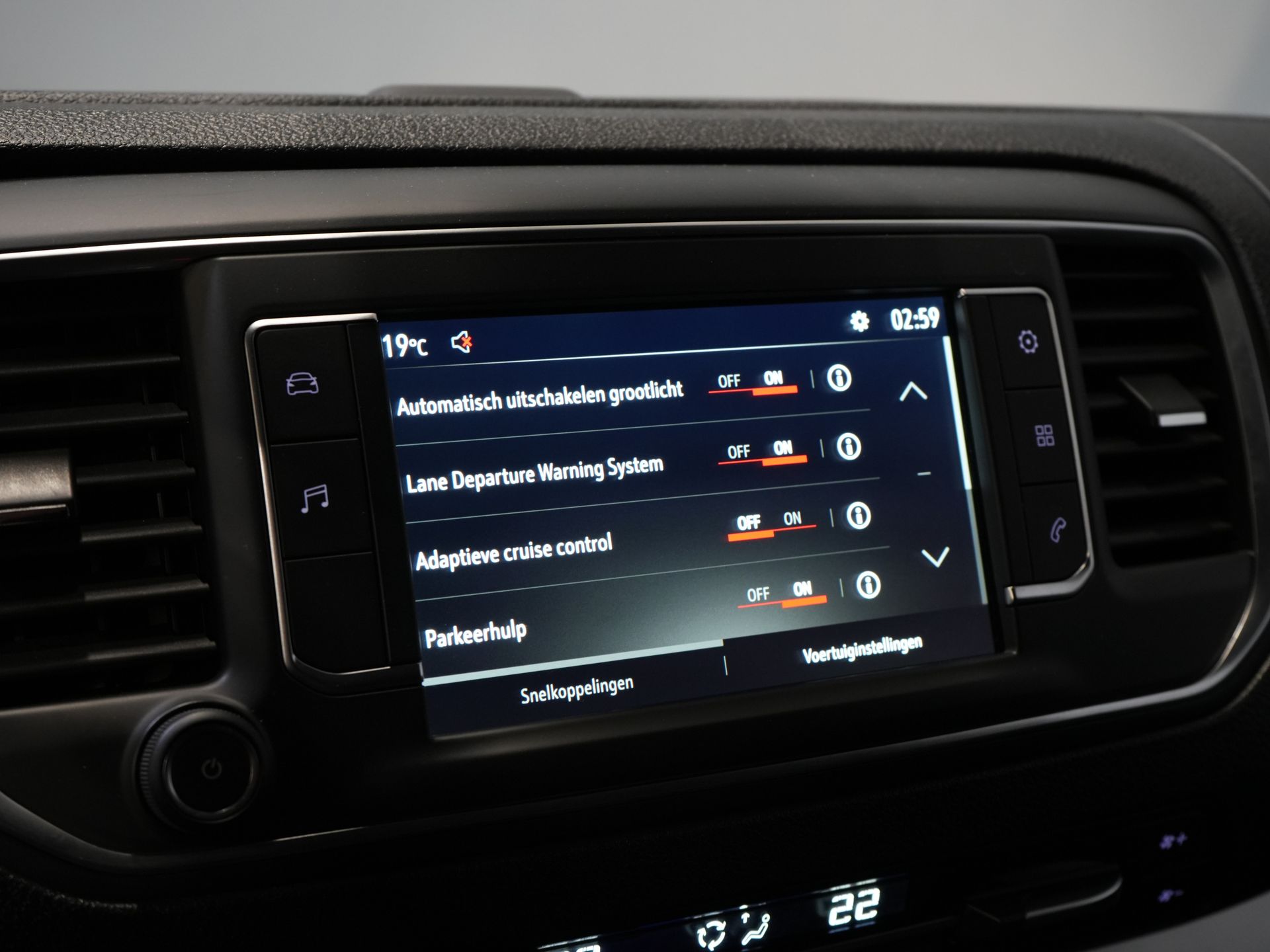 Opel Vivaro Bestelbus 2.0 CDTI 145 pk L3 Adapt.Cruise/ 2.5t Trekverm./ Carplay/ Keyless/ Climate/ Camera/ PDC 23