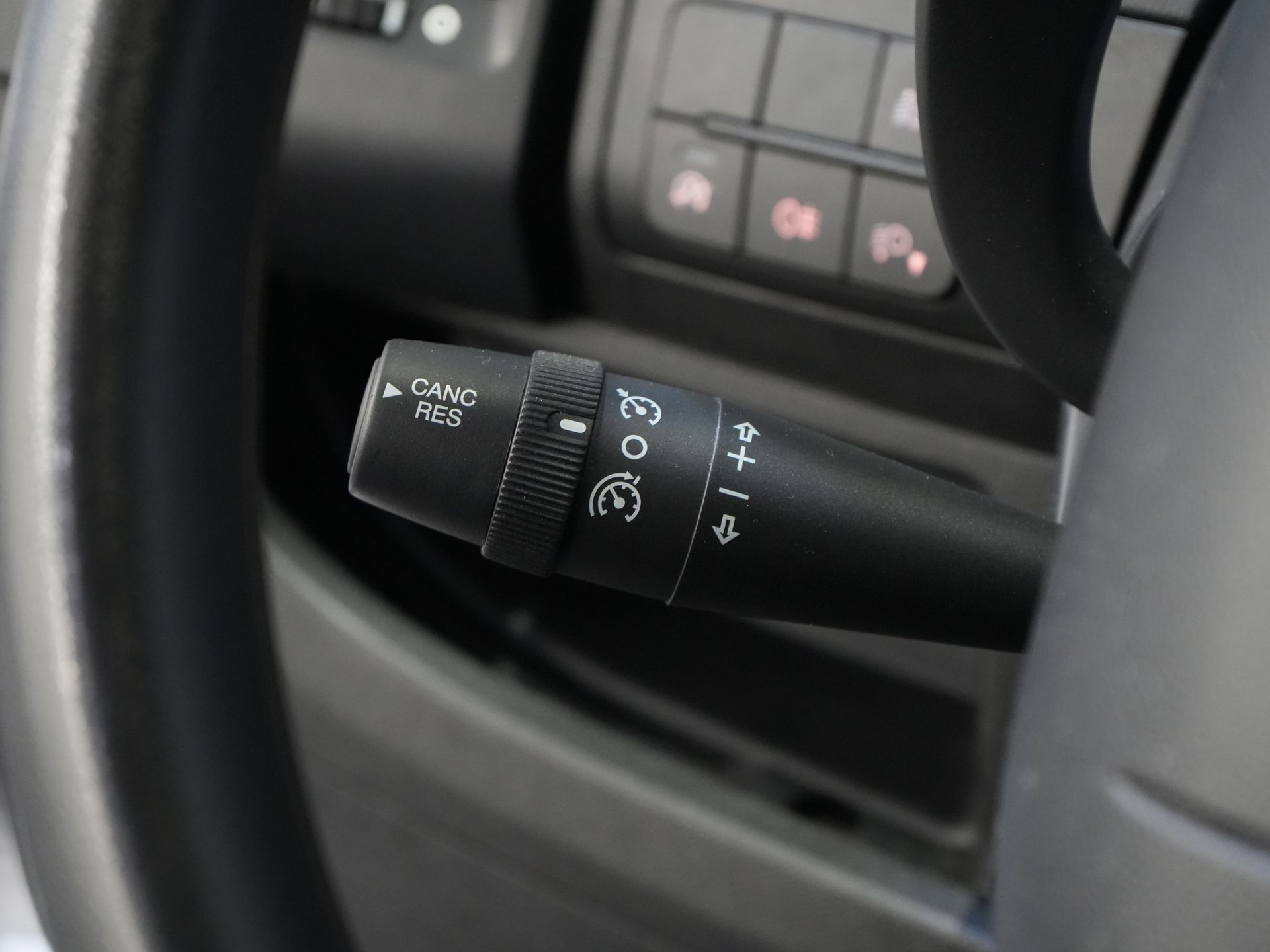 Opel Movano Open laadbak 2.2 140 pk DC Dubbel Cabine Open Laadbak/ 7 Pers./ 2.5t Trekverm./ Cruise/ Airco/ 288x215x35/ Pick up 16