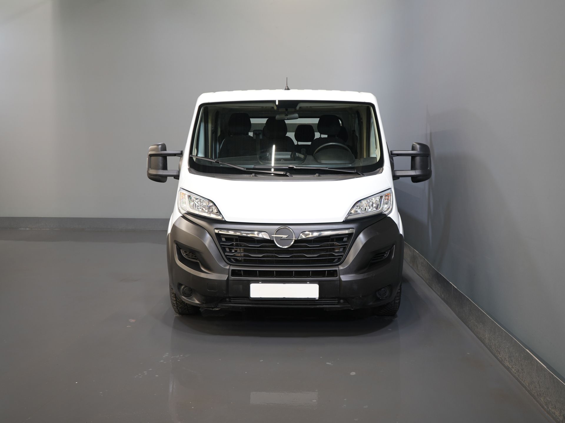 Opel Movano Open laadbak 2.2 140 pk DC Dubbel Cabine Open Laadbak/ 7 Pers./ 2.5t Trekverm./ Cruise/ Airco/ 288x215x35/ Pick up 6