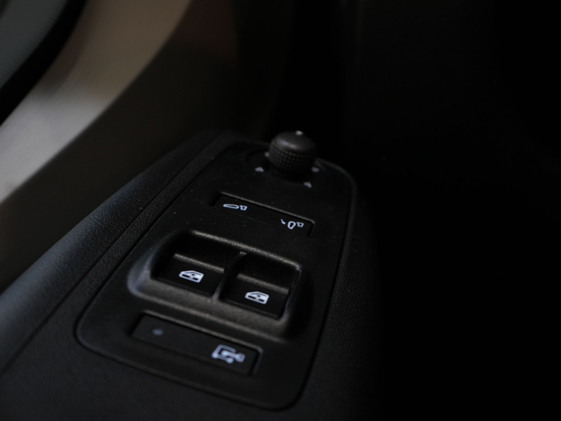 Peugeot e-Boxer Bestelbus L3H2 110 kWh 420km WLTP Adapt.Cruise/ Snellader/ LED/ Carplay/ Climate/ Camera/ Omvormer/ Navi/ PDC 19