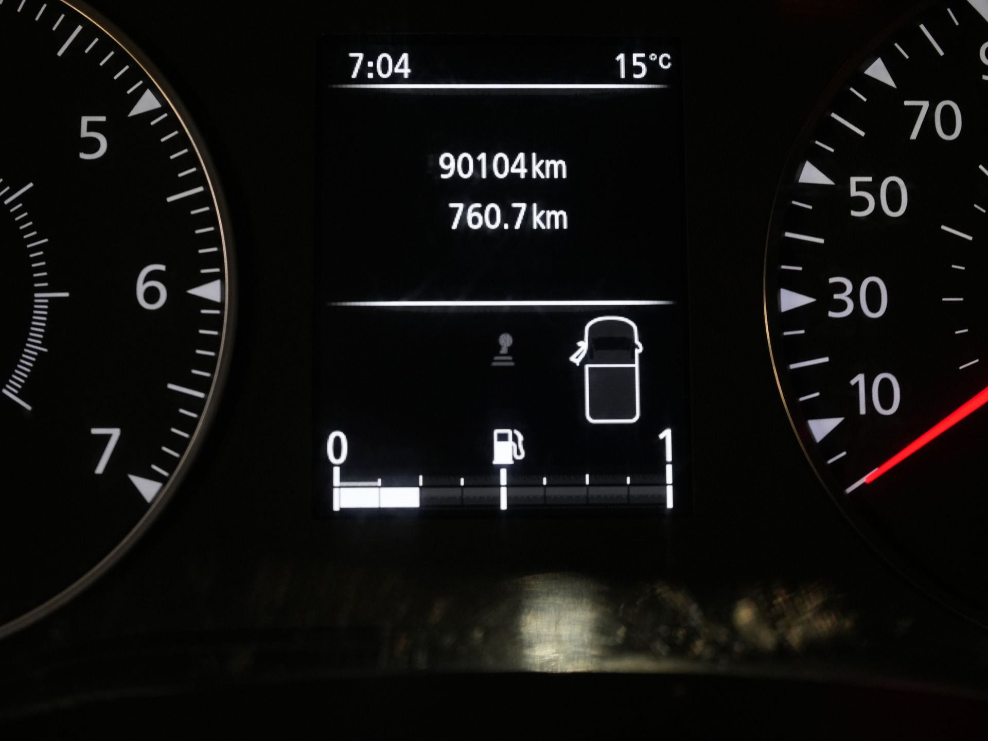 Renault Master Open laadbak 2.3 dCi 150 pk DC Dubbel Cabine Open laadbak/ 7 Pers./ 2.5t Trekverm./ Airco/ Trekhaak/ 242x204x40/ Pick-Up 18