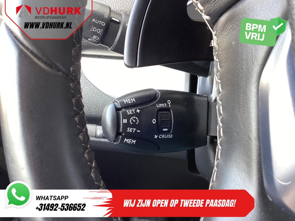 Opel Vivaro Bestelbus 2.0 HDi 145 pk Aut. L2 Dealer Onderhouden/ 2.3t Trekverm./ Stoelverw./ Carplay/ Camera/ PDC/ LMV/ Cruise/ Airco 14