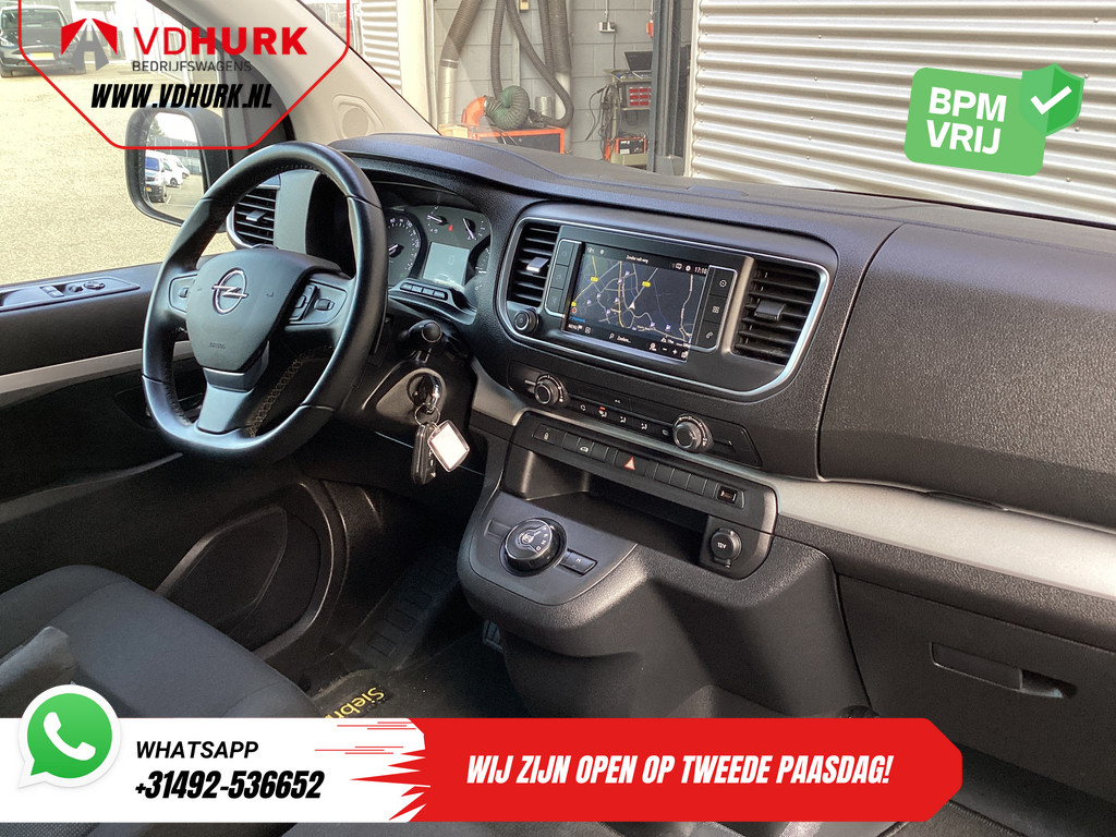 Opel Vivaro Bestelbus 2.0 HDi 145 pk Aut. L2 Dealer Onderhouden/ 2.3t Trekverm./ Stoelverw./ Carplay/ Camera/ PDC/ LMV/ Cruise/ Airco 2