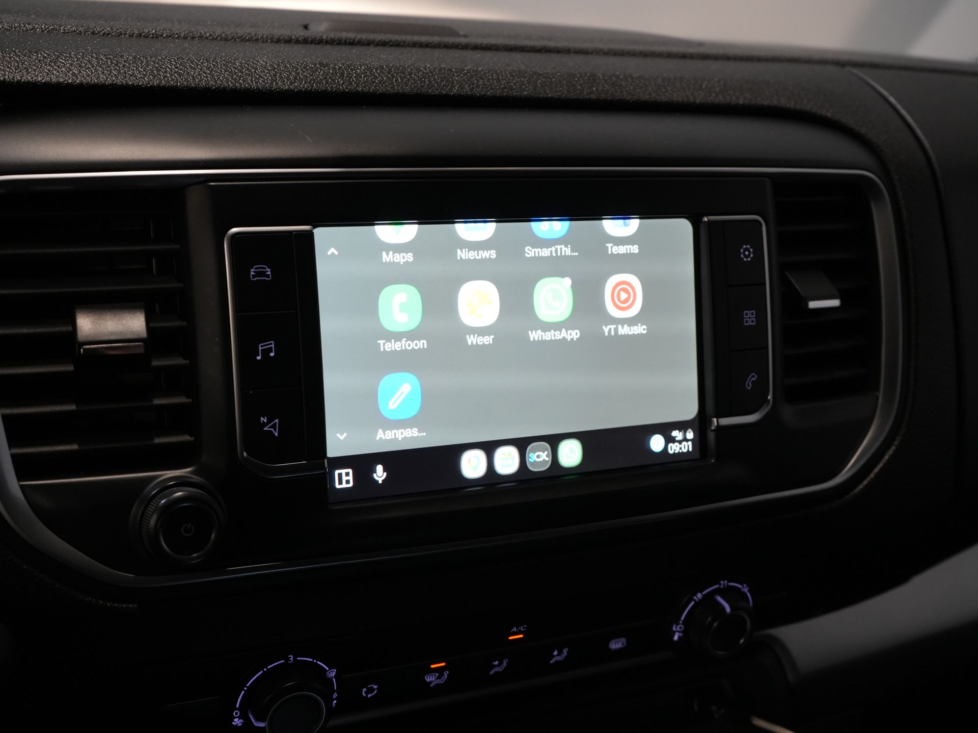 Opel Vivaro Bestelbus 2.0 HDi 145 pk Aut. L2 Dealer Onderhouden/ 2.3t Trekverm./ Stoelverw./ Carplay/ Camera/ PDC/ LMV/ Cruise/ Airco 25