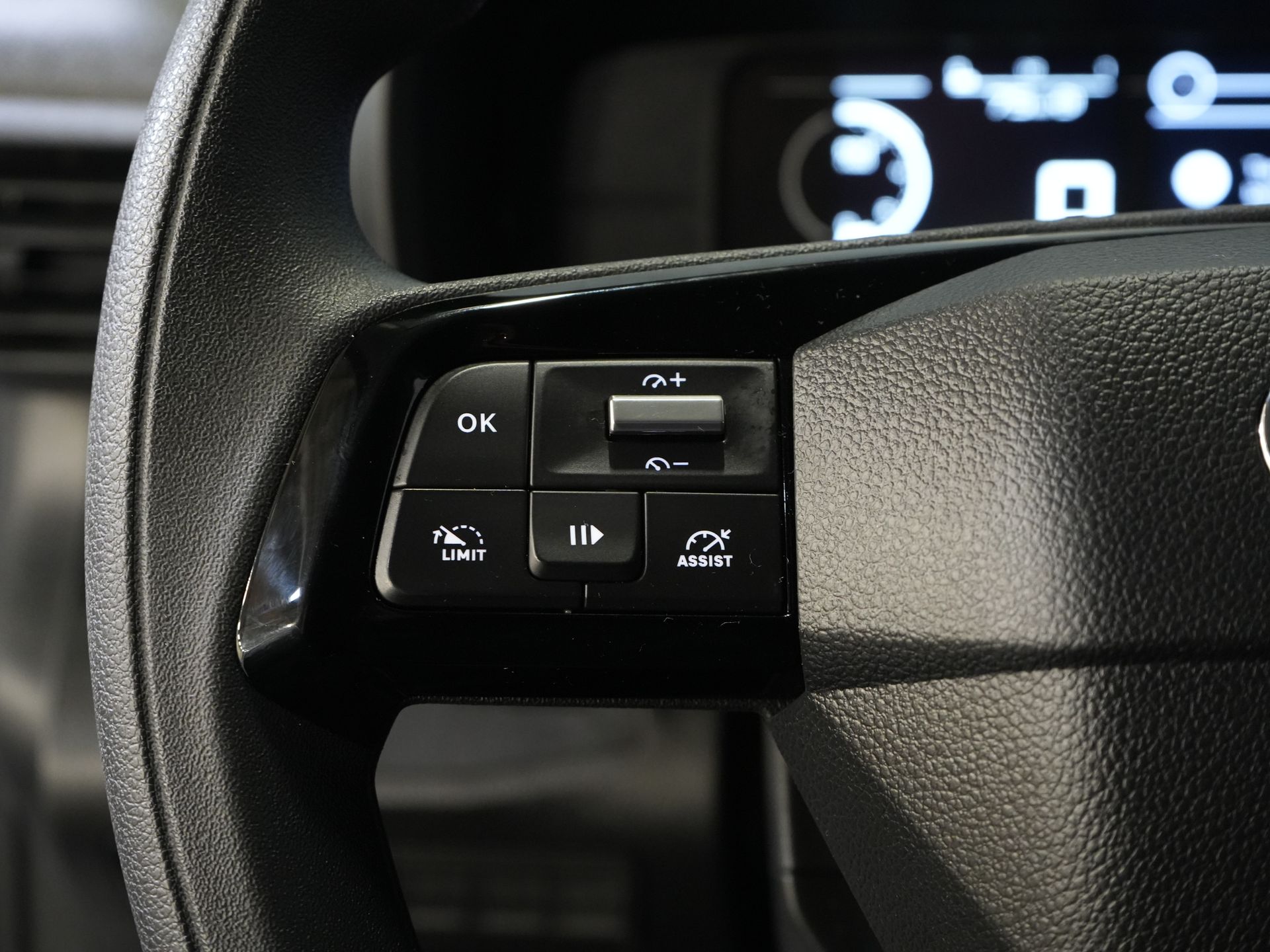 Toyota PROACE CITY Bestelbus 1.5 L2 LED/ Virtual Cockpit/ 3 Pers./ Airco/ Cruise/ PDC/ DAB 16