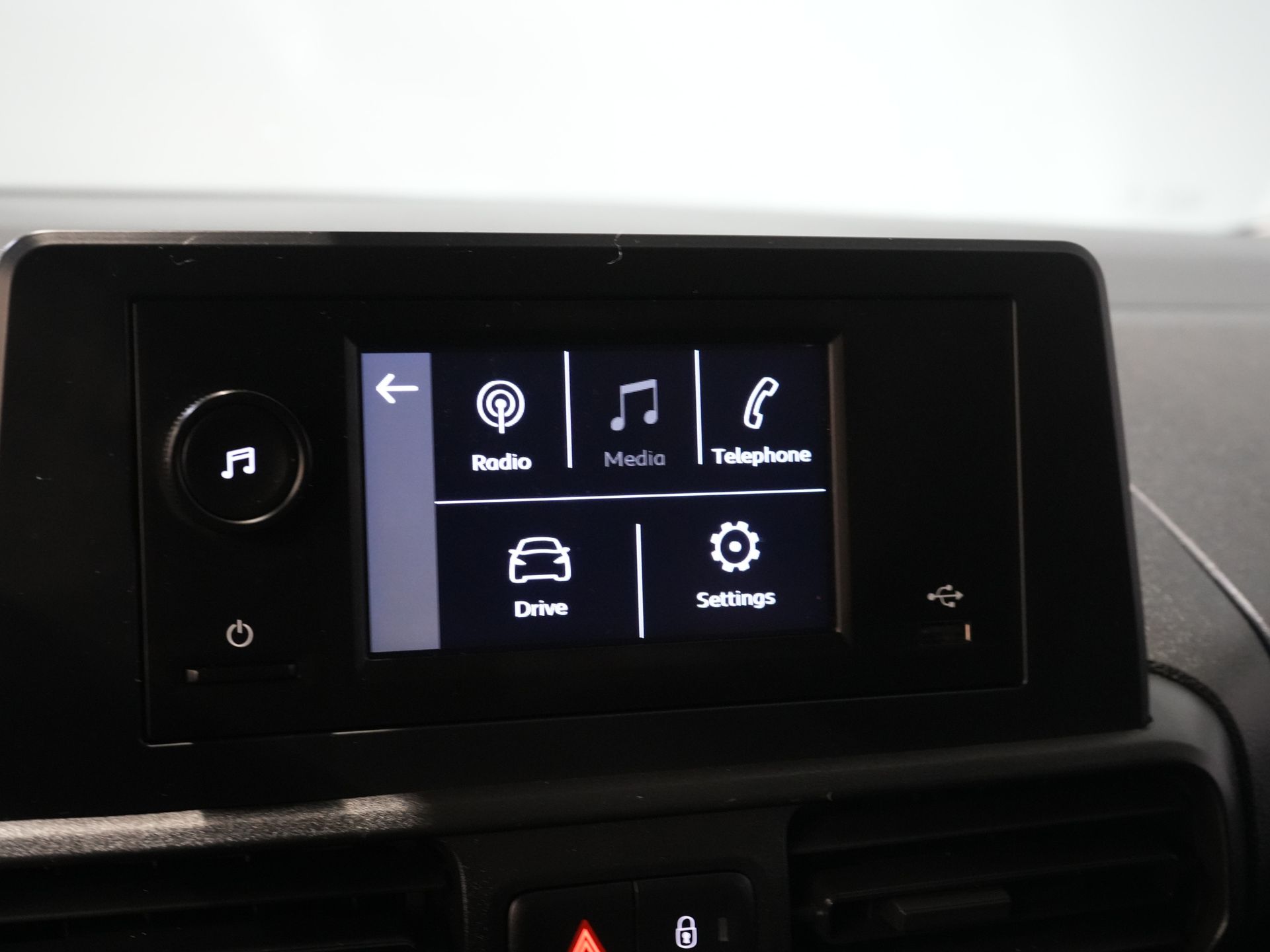 Toyota PROACE CITY Bestelbus 1.5 L2 LED/ Virtual Cockpit/ 3 Pers./ Airco/ Cruise/ PDC/ DAB 19