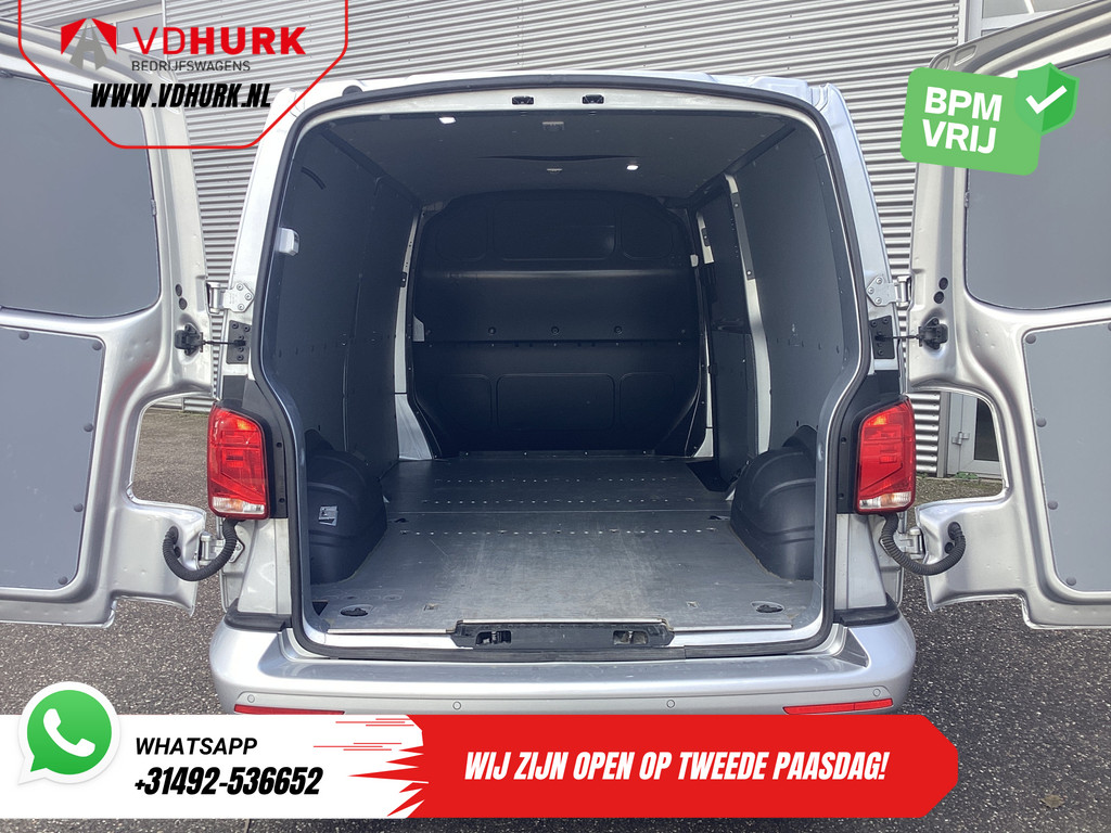 Volkswagen Transporter Bestelbus 2.0 TDI 150 pk DSG Aut. L2 LED/ Adapt.Cruise/ Carplay/ 2.5t Trekverm./ Airco/ Camera/ PDC 4
