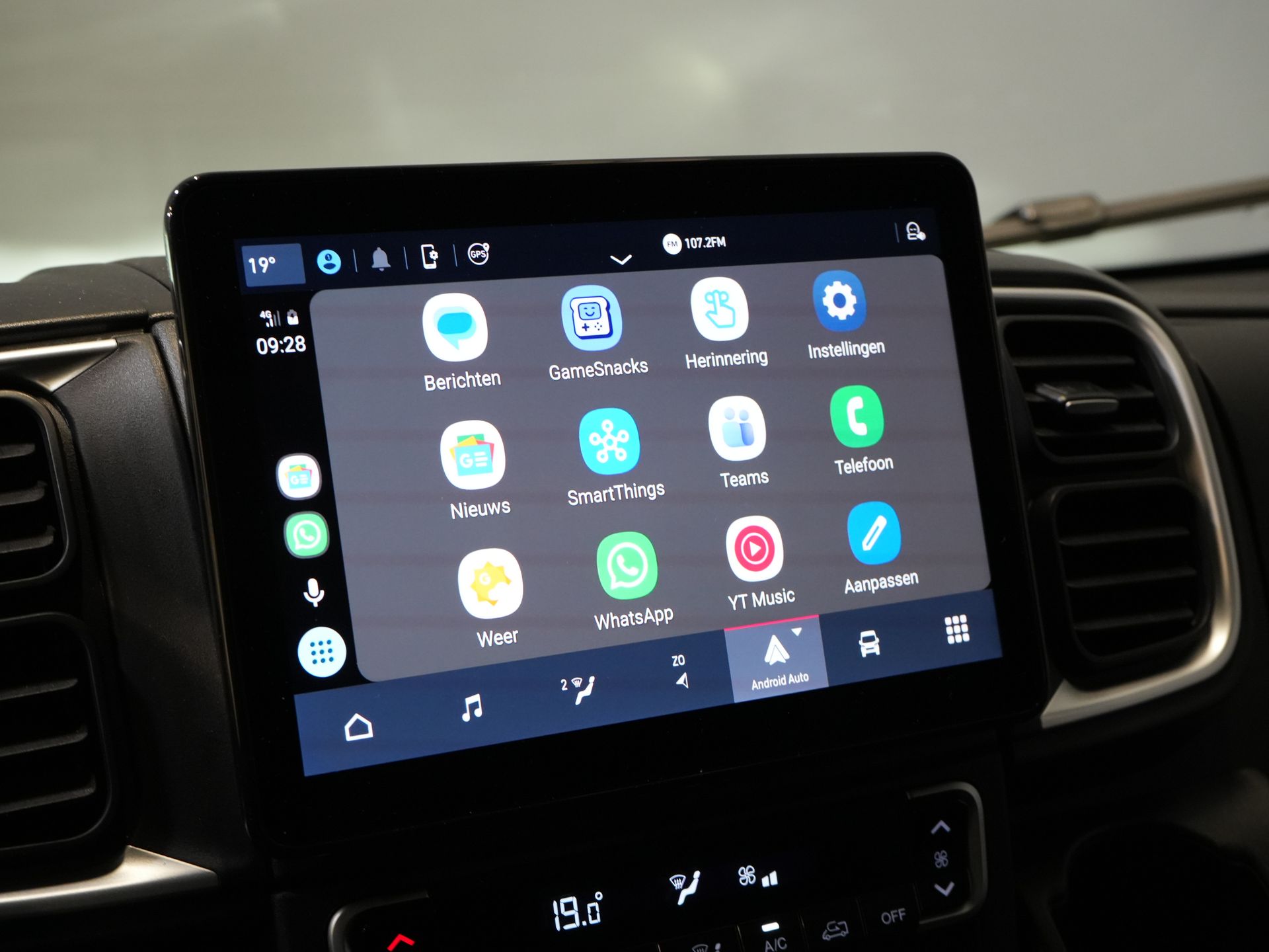 Opel Movano Bestelbus 2.2 140 pk L3H2 LED/ Virtual Cockpit/ 3.0t Trekverm./ 270Gr.Deuren/ Carplay/ Climate/ Navi/ Camera/ Cruise/ PDC 24