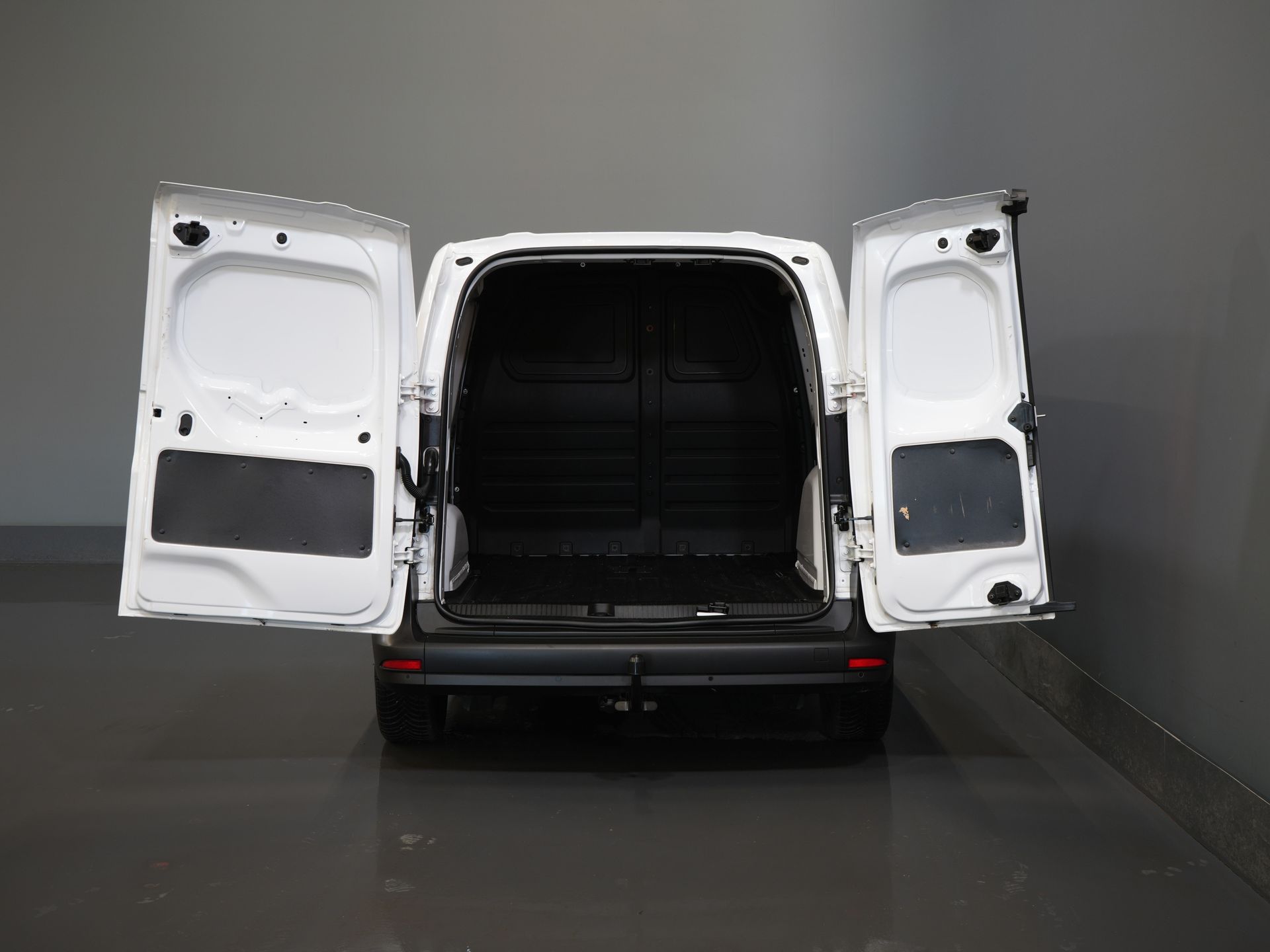 Mercedes-Benz eCitan Bestelbus 112 51 kWh 284 km WLTP Trekhaak/ Climate/ PDC/ Radio 4