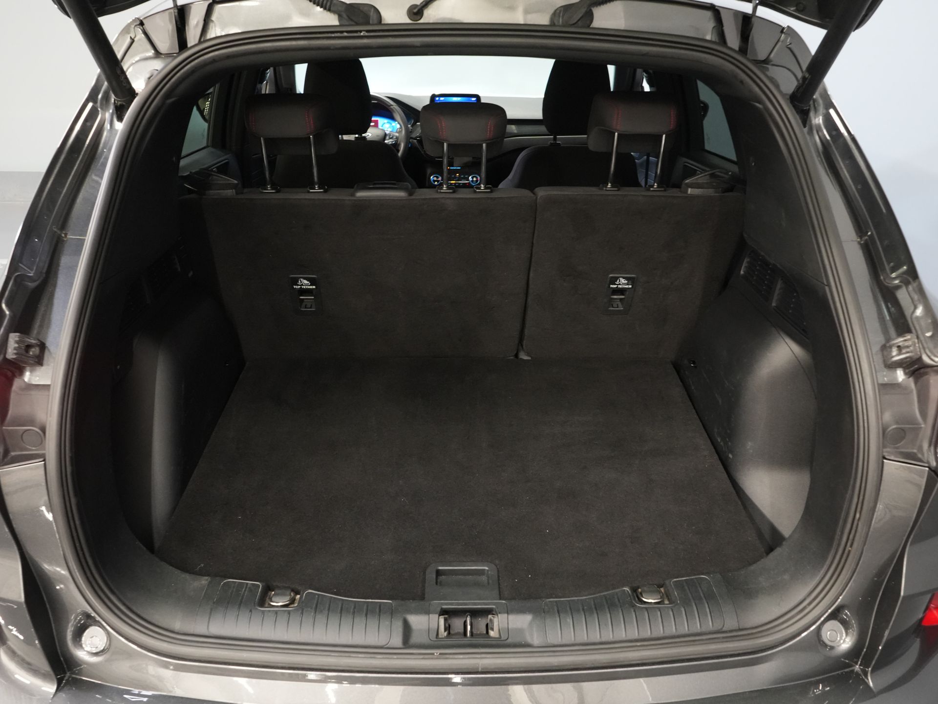 Ford Kuga SUV 2.5 PHEV 225 pk ST-Line LED/ Head-Up/ Adapt.cruise/ Standkachel/ Keyless/ Elek.klep/ Stoelverw/ Stuurverw./ Carplay/ Navi/ Clima 14