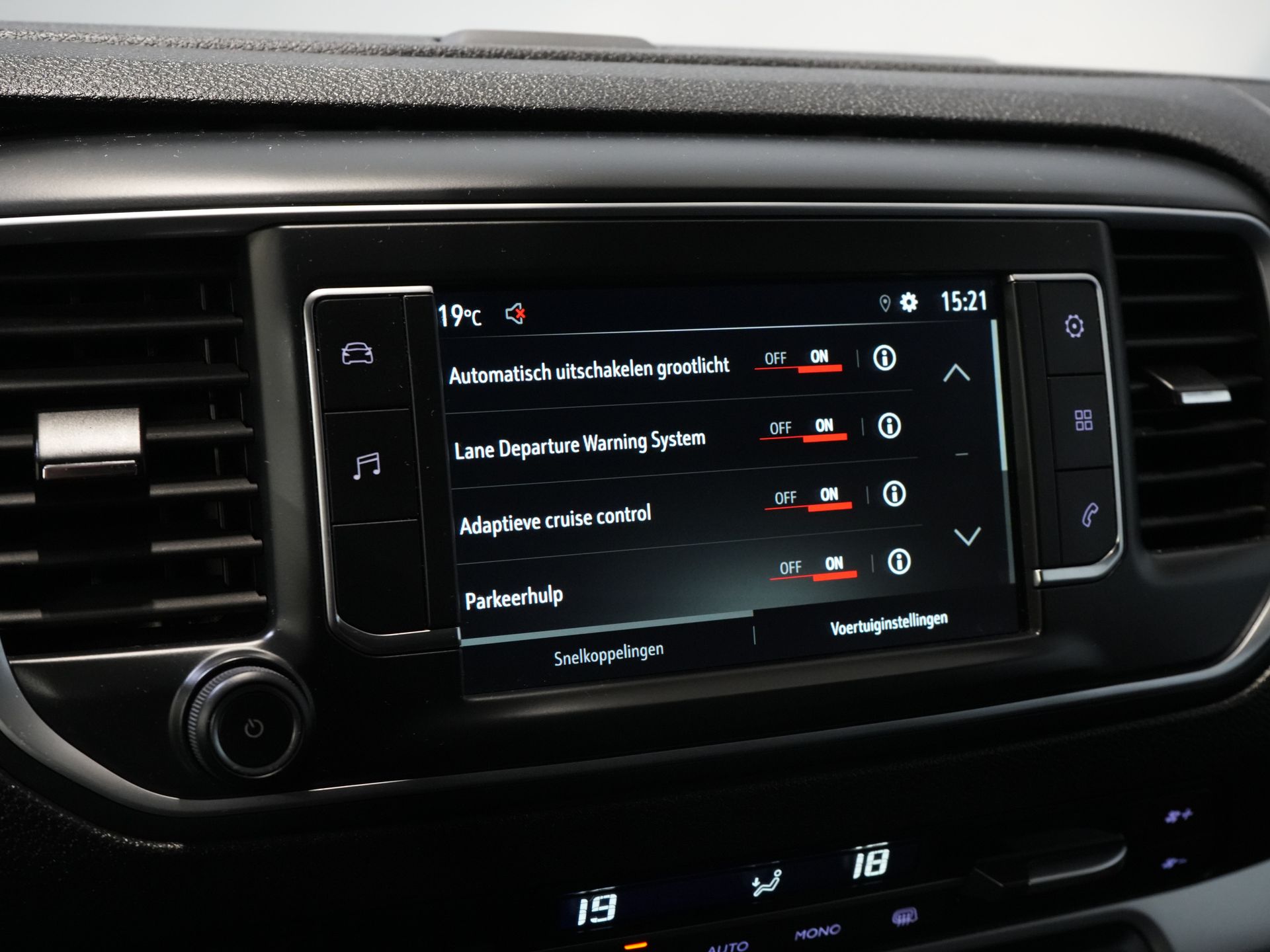 Opel Vivaro Bestelbus 2.0 CDTI 145 pk L3 Adapt.Cruise/ 2.5t Trekverm./ Carplay/ Keyless/ Climate/ Camera/ PDC 22