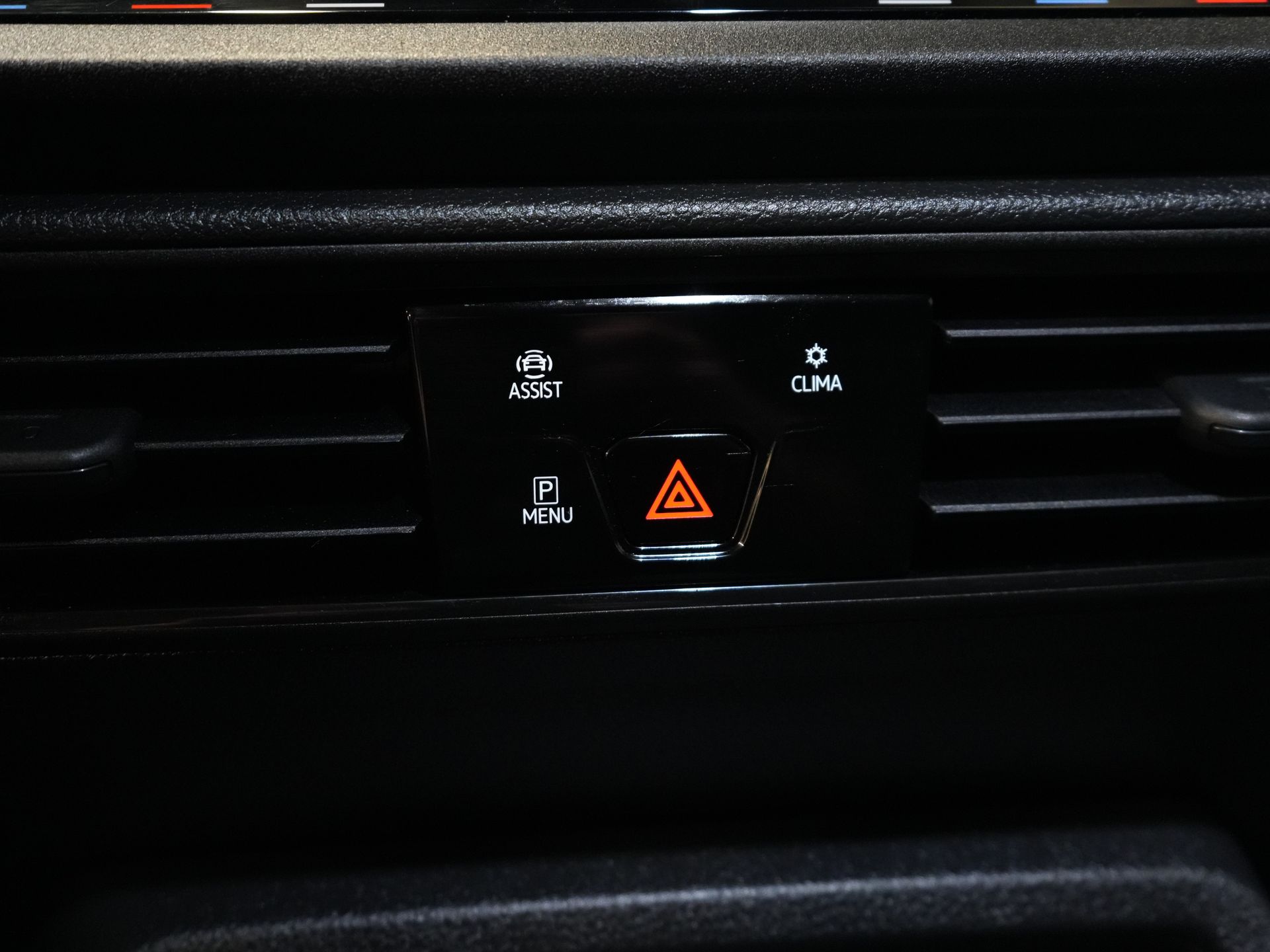 Volkswagen Caddy Cargo Bestelbus 2.0 TDI 125 pk DSG Aut. Adapt.Cruise/ Carplay/ Airco/ Navi/ PDC/ DAB/ Trekhaak 22
