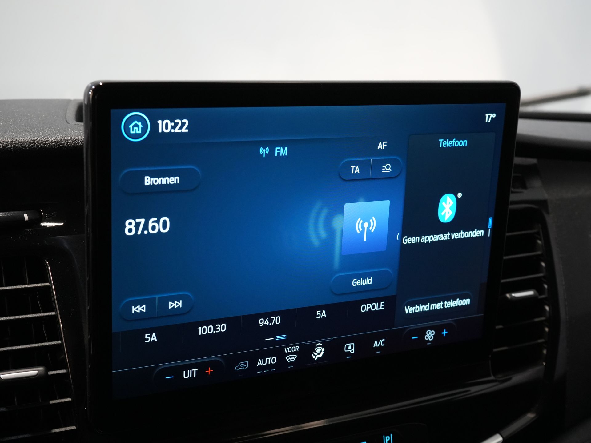 Ford Transit Bestelbus 2.0 TDCI 130 pk Aut. L3H2 Trend 270Gr.Deuren/ Carplay/ 360 Camera/ PDC/ Climate/ Cruise 21