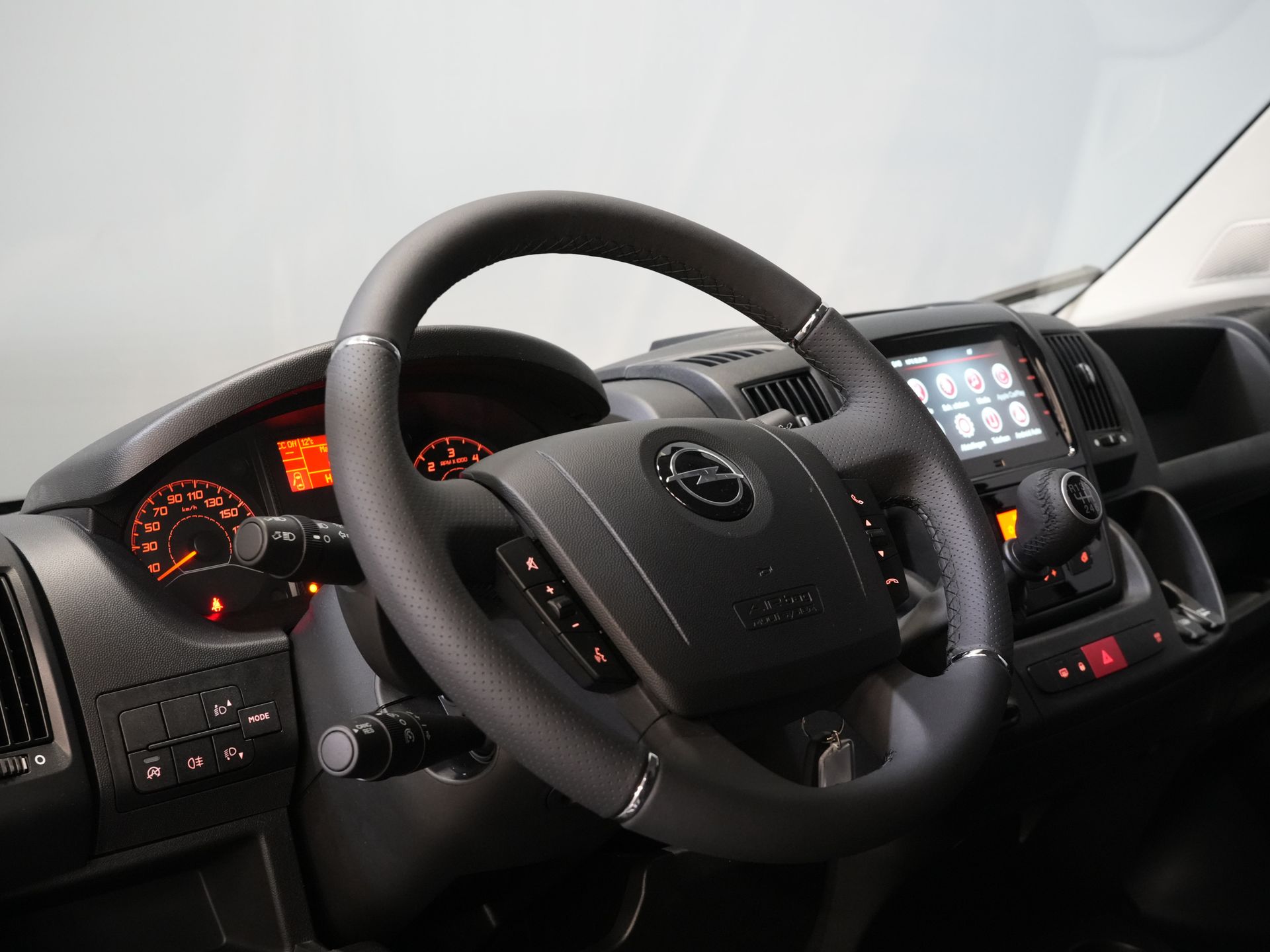 Fiat Ducato Bestelbus (Opel Movano) 2.2 140 pk L2H2 Betimmering/ Carplay/ 270Gr.Deuren/ Climate/ Camera/ Cruise/ Navi/ PDC/ Cruise 13