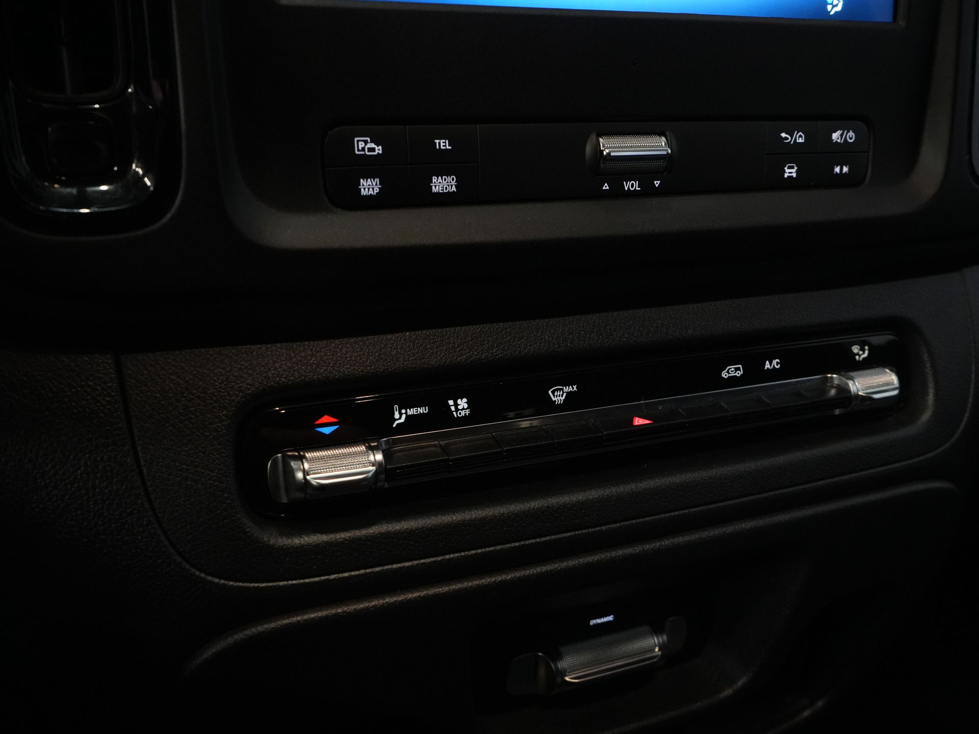 Mercedes-Benz Vito Bestelbus 116 CDI Aut. L3 2.5t Trekverm./ Stoelverw./ 270Gr.Deuren/ Camera/ Navi/ Cruise/ PDC/ Trekhaak 21