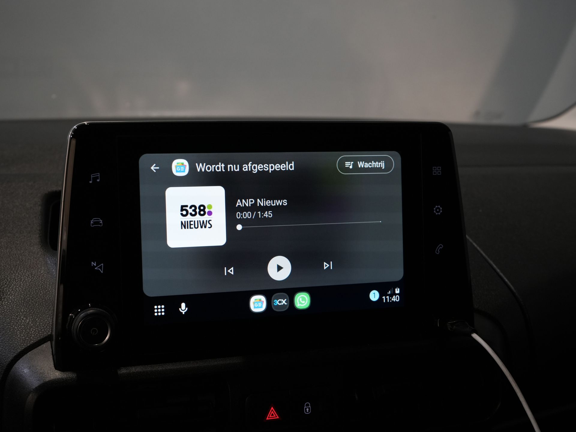 Peugeot Partner Bestelbus 1.5 HDI 130 pk Aut. L2 NL Auto/ 3Pers./ Carplay/ Airco/ Navi/ Imperiaal/ Cruise/ PDC/ DAB/ Trekhaak 24
