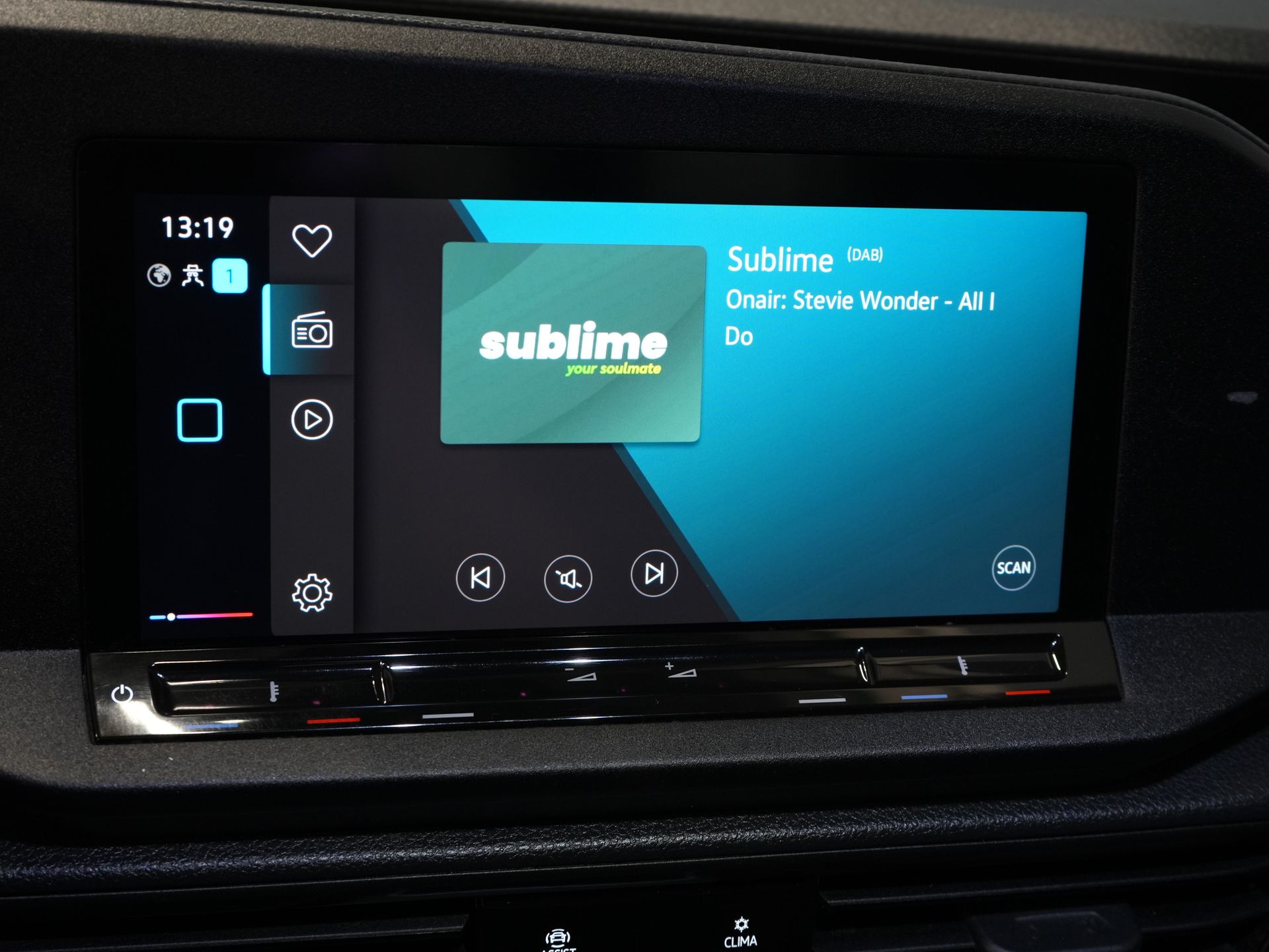 Volkswagen Caddy Cargo Bestelbus 2.0 TDI Dealer Onderhouden/ Carplay/ Navi/ Cruise/ DAB/ 16”LMV/ PDC/ Trekhaak/ Airco 19
