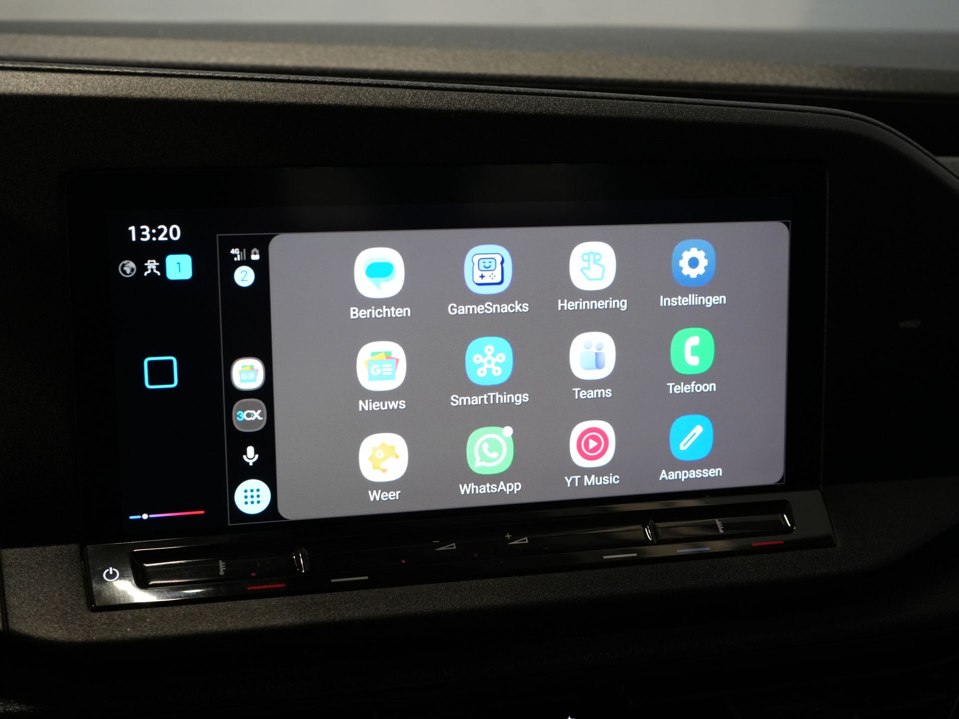 Volkswagen Caddy Cargo Bestelbus 2.0 TDI Dealer Onderhouden/ Carplay/ Navi/ Cruise/ DAB/ 16”LMV/ PDC/ Trekhaak/ Airco 22