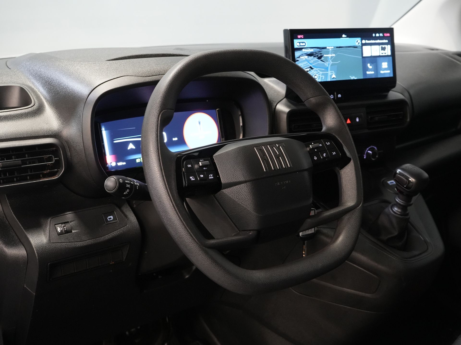 Peugeot Partner Bestelbus (Fiat Doblo) 1.5 HDi 100 pk 3 Pers./ Carplay/ Camera/ Navi/ PDC/ Cruise/ Airco 13