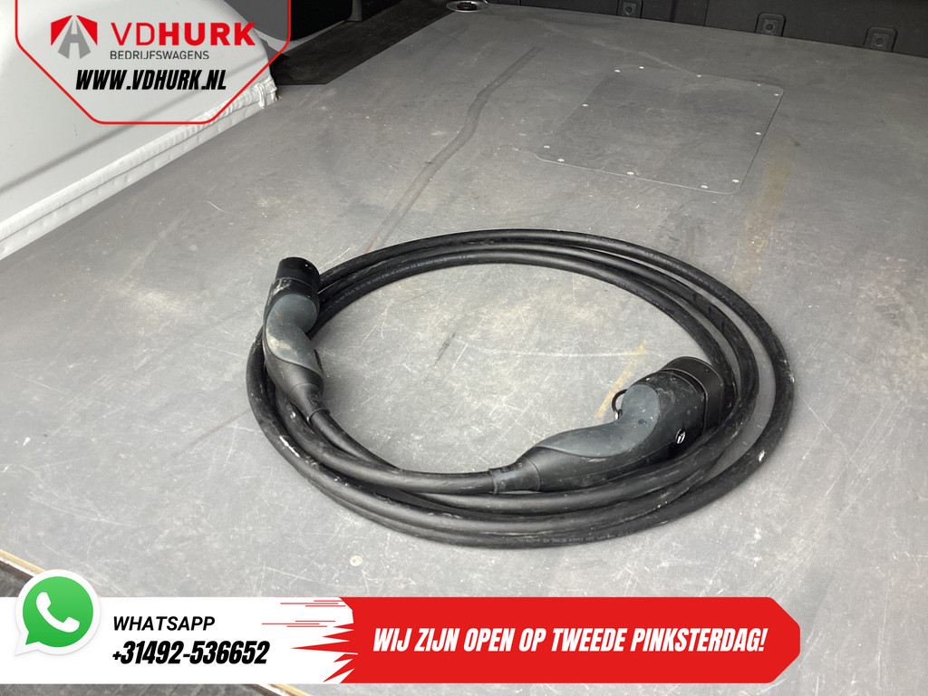 Mercedes-Benz eCitan Bestelbus 112 51 kWh 280 km WLTP Facelift/ 3Pers/ Snellader/ Standkachel/ Stoelverw./ Carplay/ Navi/ Camera/ Climate/ Cruise/ Trekhaak 10