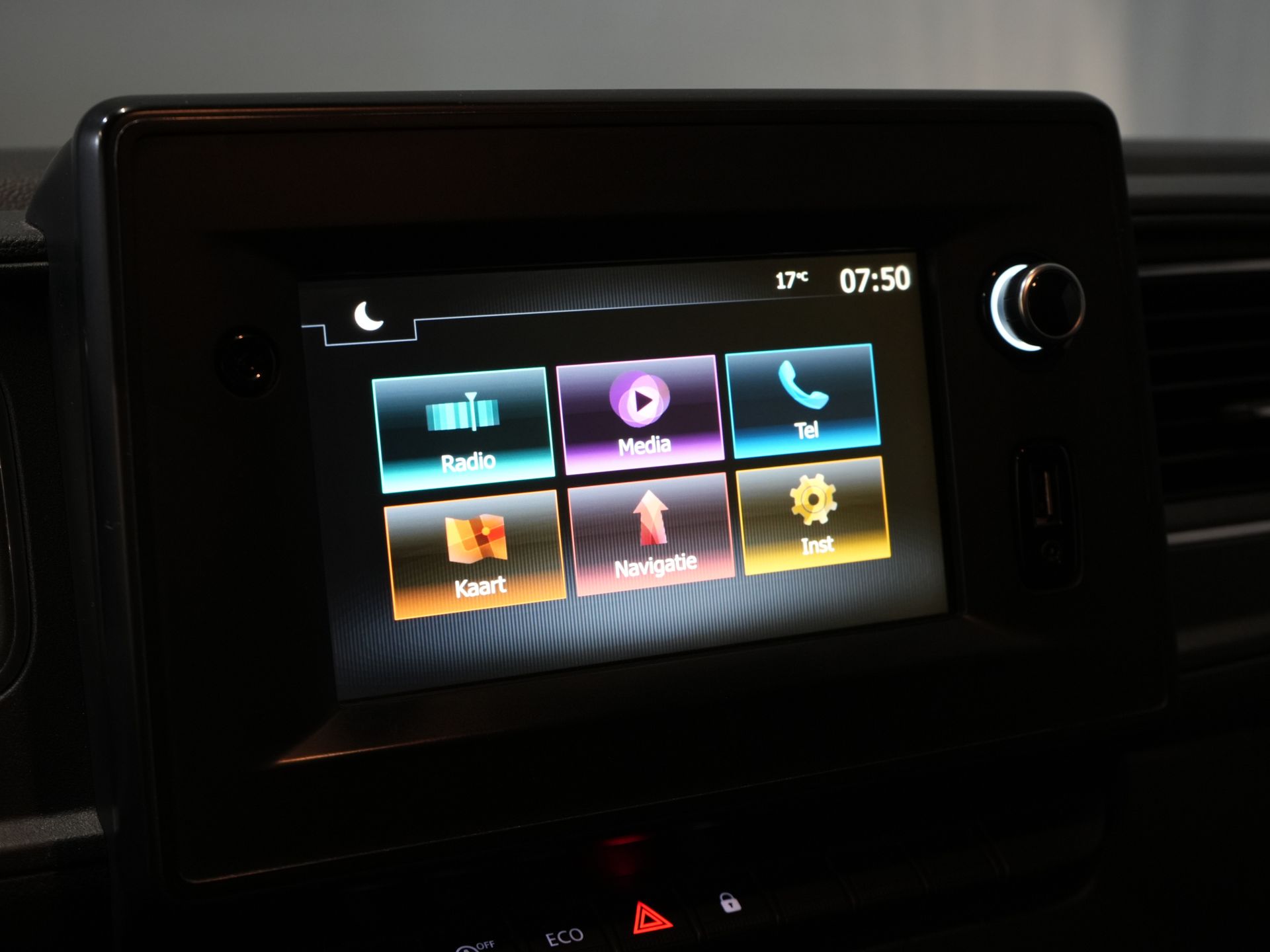 Opel Movano Bestelbus 2.3 Turbo 150 pk L2H2 Carplay/ 270Gr.Deuren/ Airco/ Camera/ PDC/ Trekhaak 24