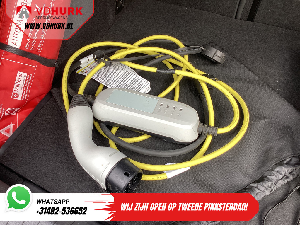 CUPRA Formentor SUV 1.4 e-Hybrid 245 pk VZ Performance Pano/ Memory/ Elek.Klep/ Elek.Trekhaak/ Standkachel/ Stoelverw/ Navi/ Camera/ Climate/ LMV 19 10