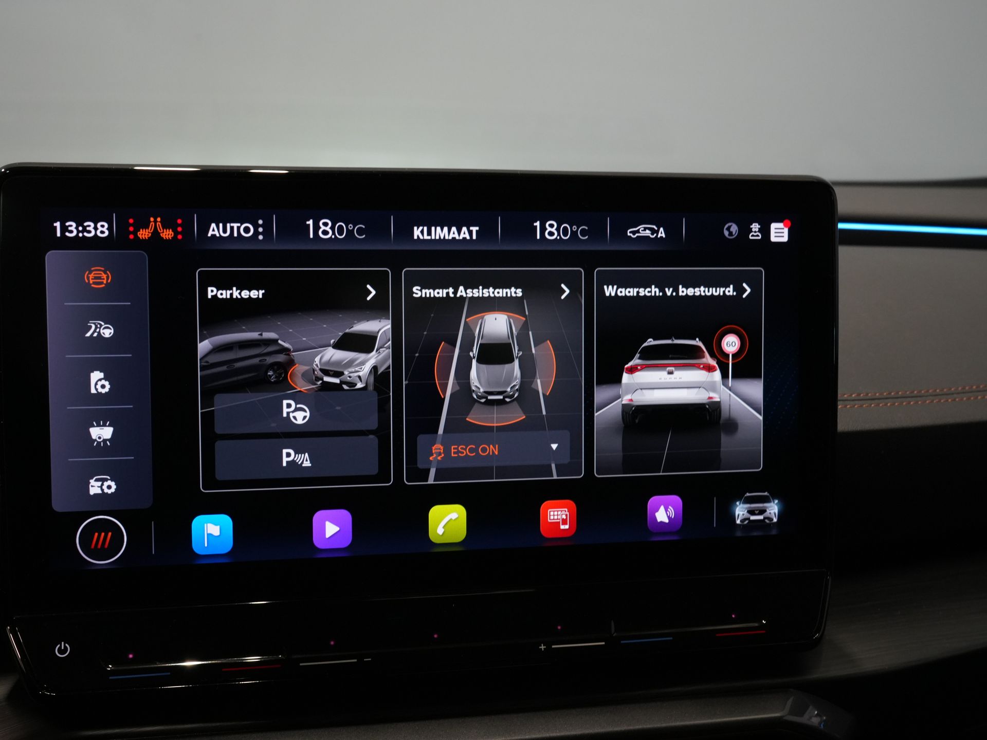 CUPRA Formentor SUV 1.4 e-Hybrid VZ Performance 245 pk Elek.Klep/ Memory/ Carplay/ Navi/ Stoelverw./ Stuurverw./ Adapt.Cruise/ Camera/ Climate/ 19'' 31