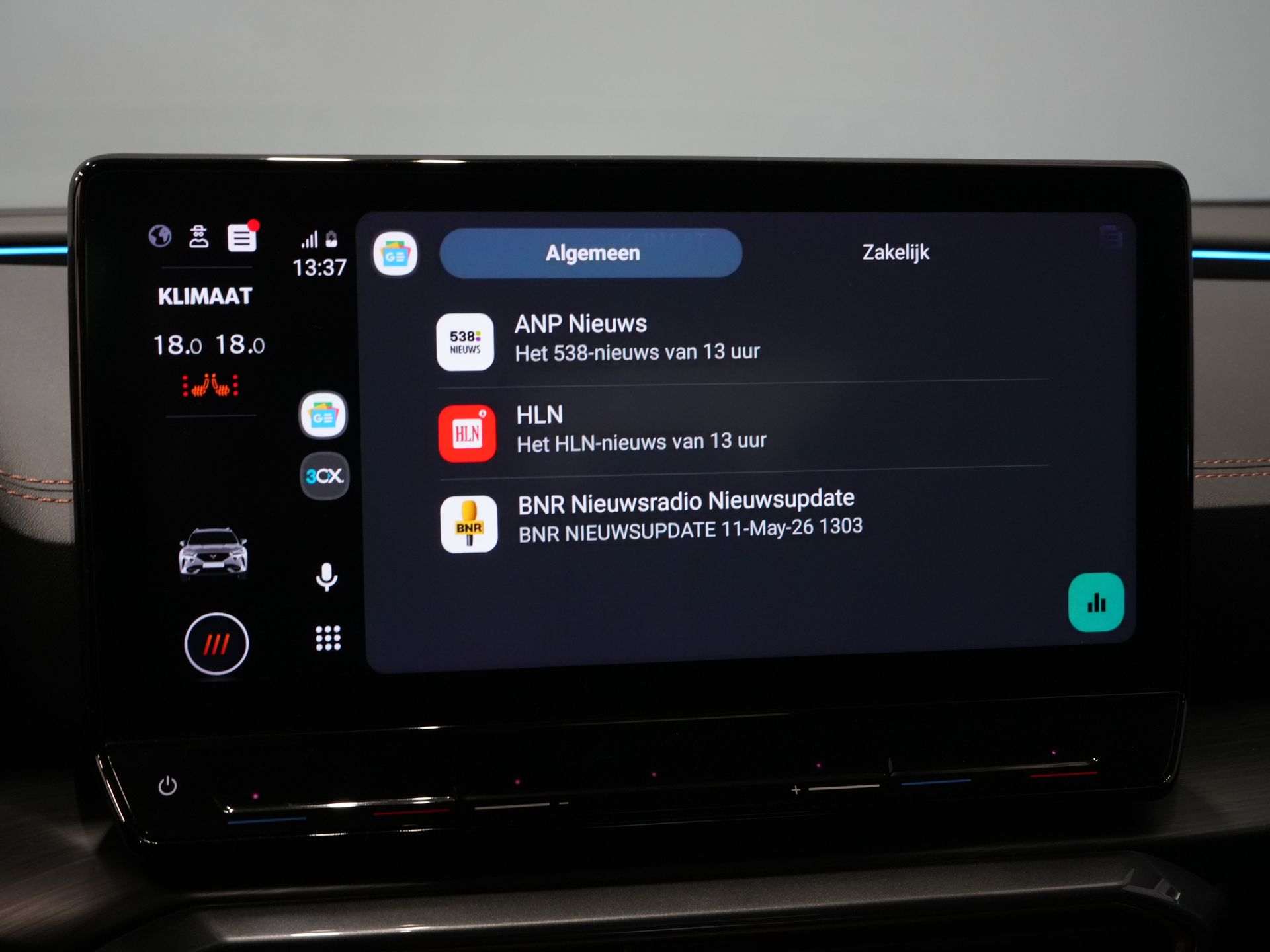 CUPRA Formentor SUV 1.4 e-Hybrid VZ Performance 245 pk Elek.Klep/ Memory/ Carplay/ Navi/ Stoelverw./ Stuurverw./ Adapt.Cruise/ Camera/ Climate/ 19'' 32