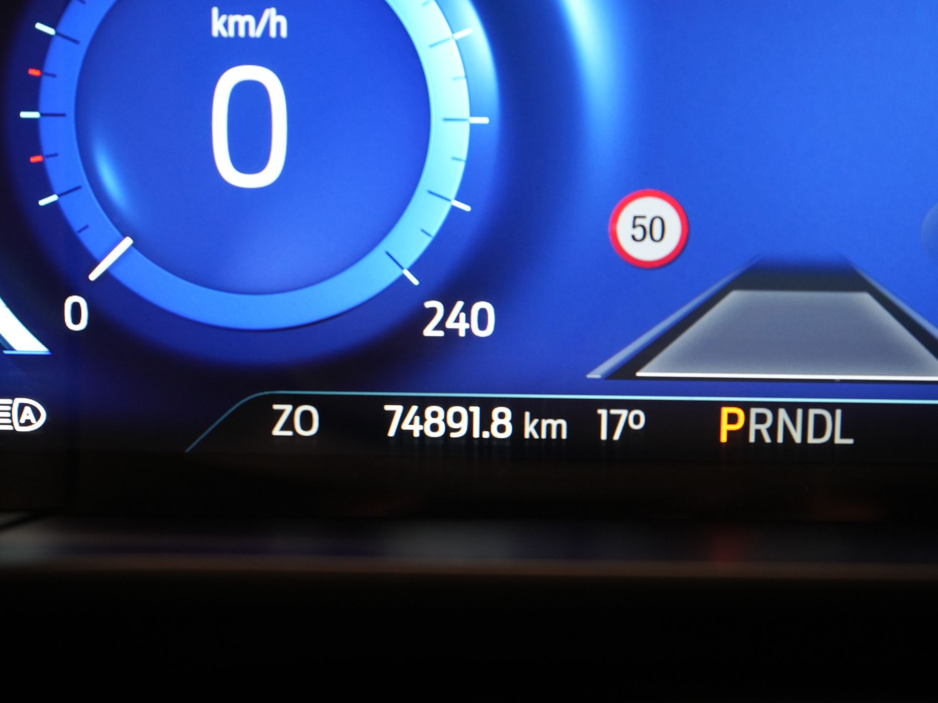 Ford Kuga SUV 2.5 PHEV 225 pk ST-Line LED/ Head-Up/ Adapt.cruise/ Keyless/ Elek.klep/ Stoelverw/ Stuurverw./ Carplay/ Navi/ Climate/ PDC 21