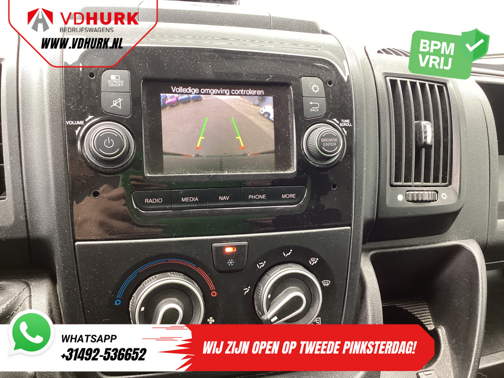Peugeot Boxer Bestelbus 2.2 HDI 120 pk L2H2 Camera/ Cruise/ Airco/ Navi/ PDC/ DAB 13