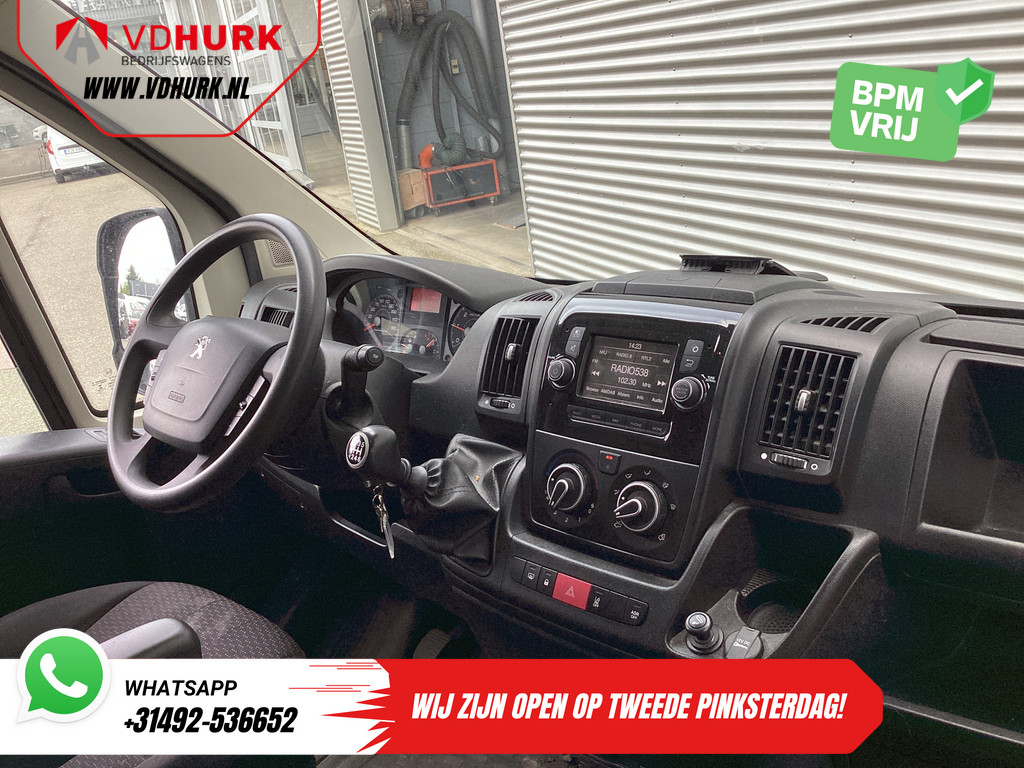 Peugeot Boxer Bestelbus 2.2 HDI 120 pk L2H2 Camera/ Cruise/ Airco/ Navi/ PDC/ DAB 2