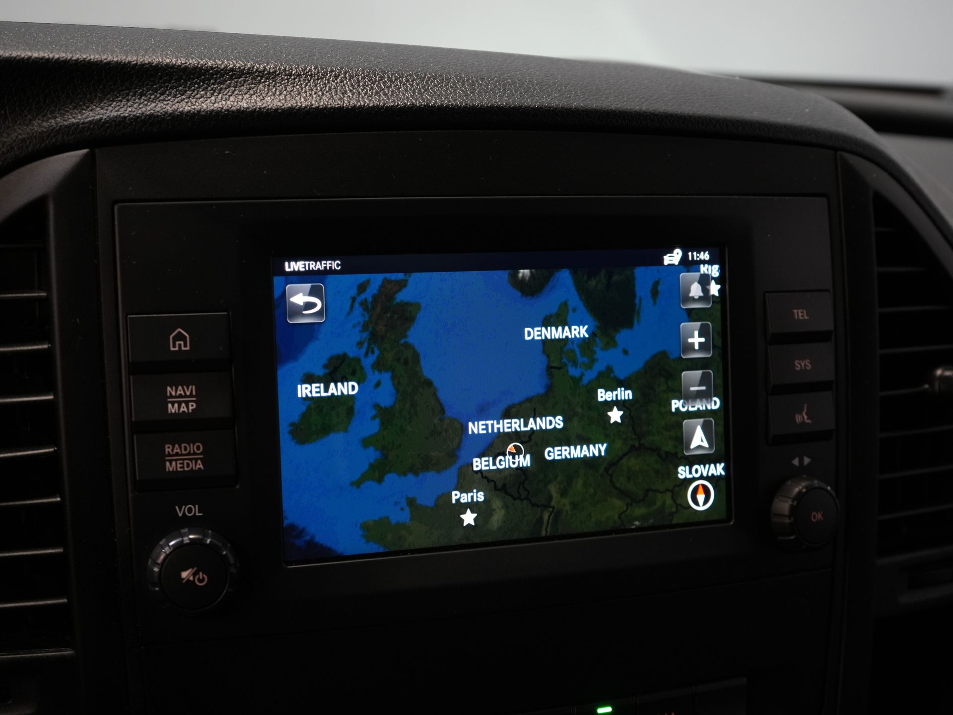 Mercedes-Benz Vito Bestelbus 119 CDI Aut. XL L3 LED/ Standkachel/ Stoelverw./ Carplay/ Navi/ Camera/ PDC/ LMV/ Cruise/ Trekhaak/ Airco 26