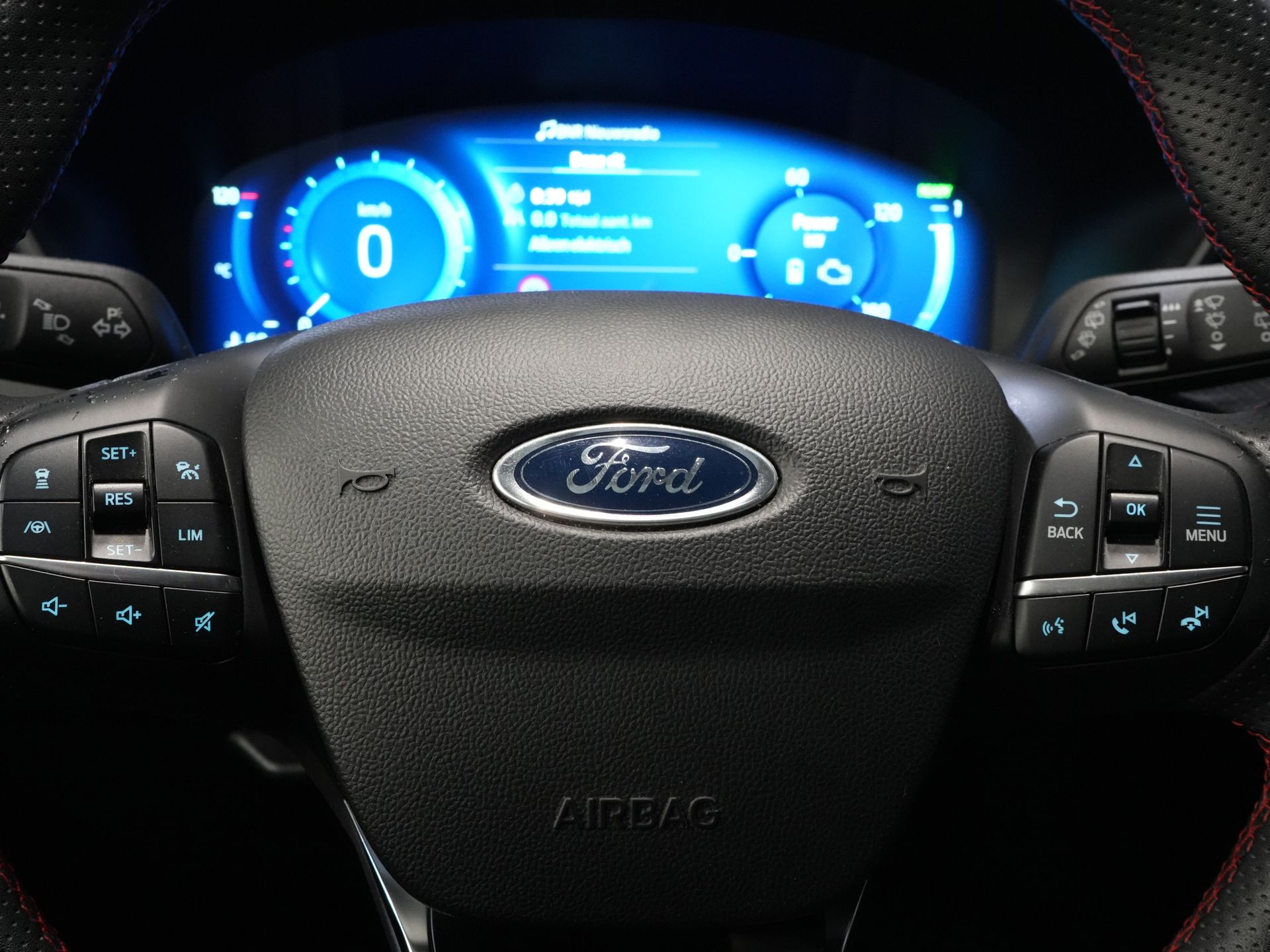 Ford Kuga SUV 2.5 PHEV 225 pk ST-Line LED/ Head-Up/ Adapt.cruise/ Keyless/ Elek.klep/ Stoelverw/ Stuurverw./ Carplay/ Navi/ Climate/ PDC 20
