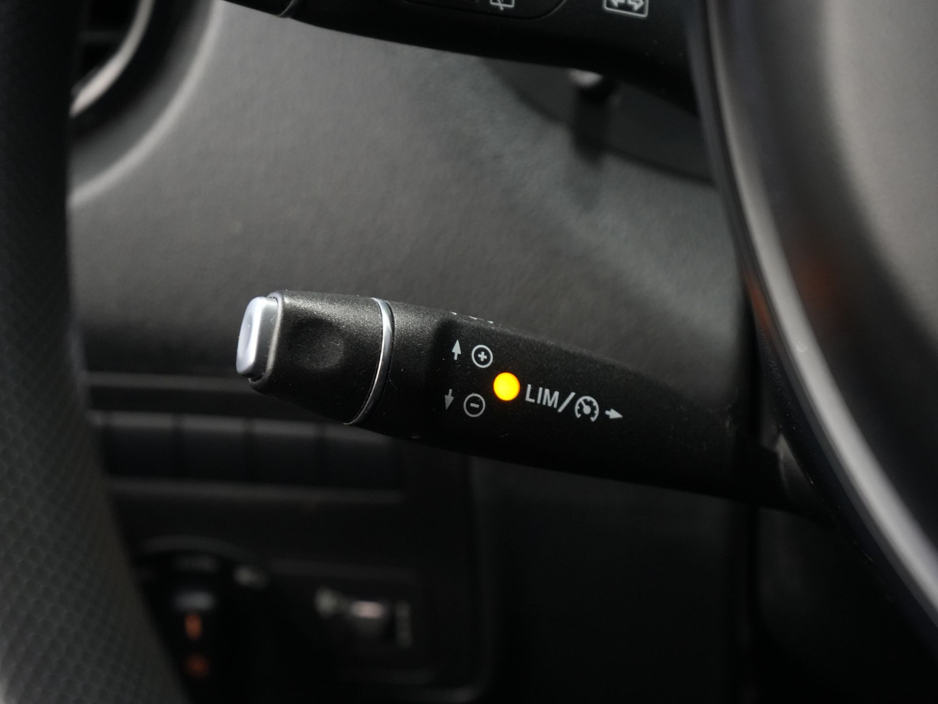 Mercedes-Benz Vito Bestelbus 114 CDI Aut. L2 NL Auto/ Cruise/ Navi/ Camera/ Airco/ PDC/ Sidebars 17