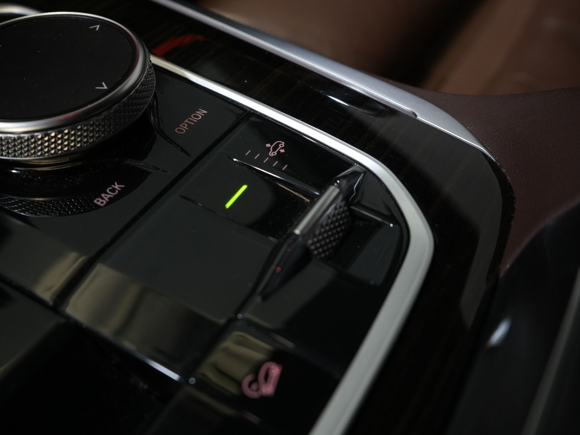 BMW X5 SUV xDrive45e High Executive MPack/ Pano/ Memory/ Stoelvent./ Elek.Klep/ Elek.Trekhaak/ Leder/ Adapt.Cruise/ 21