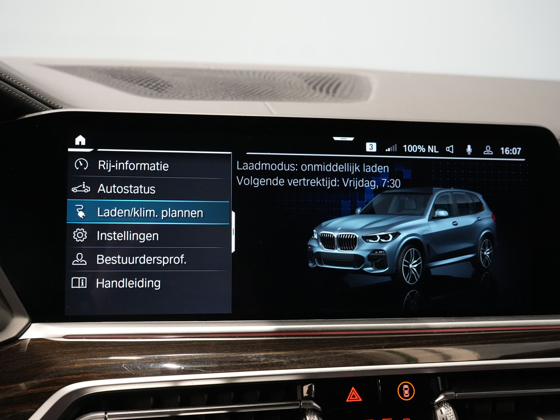 BMW X5 SUV xDrive45e High Executive MPack/ Pano/ Memory/ Stoelvent./ Elek.Klep/ Elek.Trekhaak/ Leder/ Adapt.Cruise/ 21