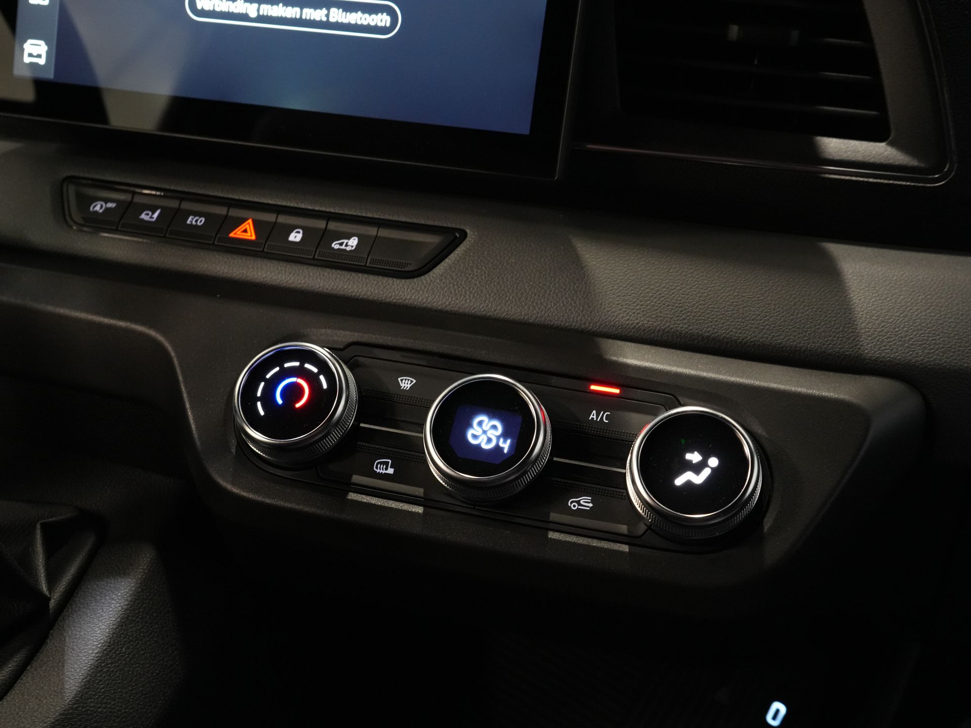 Renault Master Bestelbus 2.0 dCi 130 pk L2H2 LED/ Carplay/ Trekhaak/ Camera/ Cruise/ PDC/ Airco 21