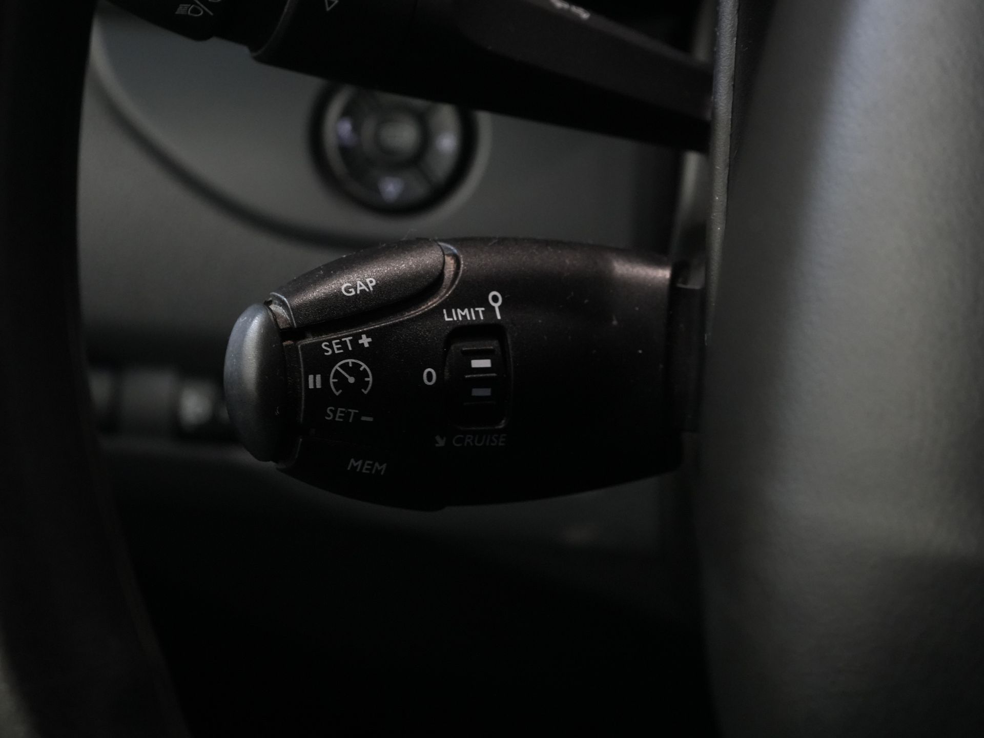 Toyota ProAce Worker Bestelbus 2.0 145 pk L3 2xSchuifdeur/ Adapt.Cruise/ Head Up/ Standkachel/ Stoelverw./ Carplay/ Trekhaak/ PDC 17