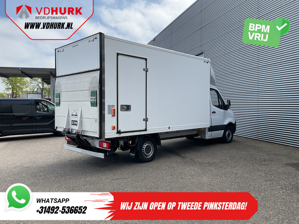 Mercedes-Benz Sprinter Bakwagen 317 CDI Aut. Bakwagen Laadklep/ Spoiler/ Zijdeur/ LED/ Standkachel/ Stoelverw./ Carplay/ Cruise/ Airco/ 430x210x210 9