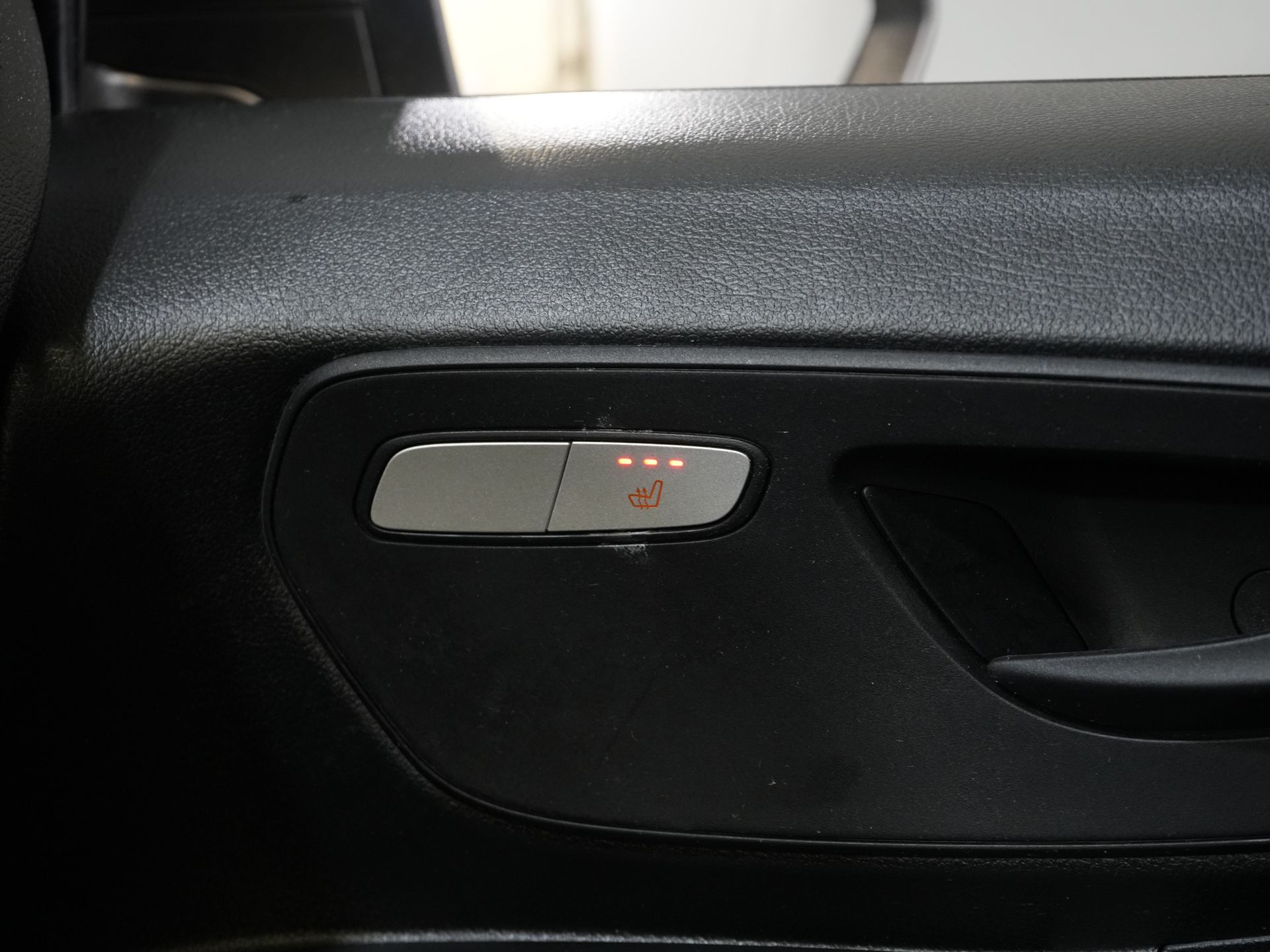 Mercedes-Benz Vito Bestelbus 119 CDI Aut. XL L3 LED/ Standkachel/ Stoelverw./ Carplay/ Camera/ Trekhaak/ PDC/ Cruise 20